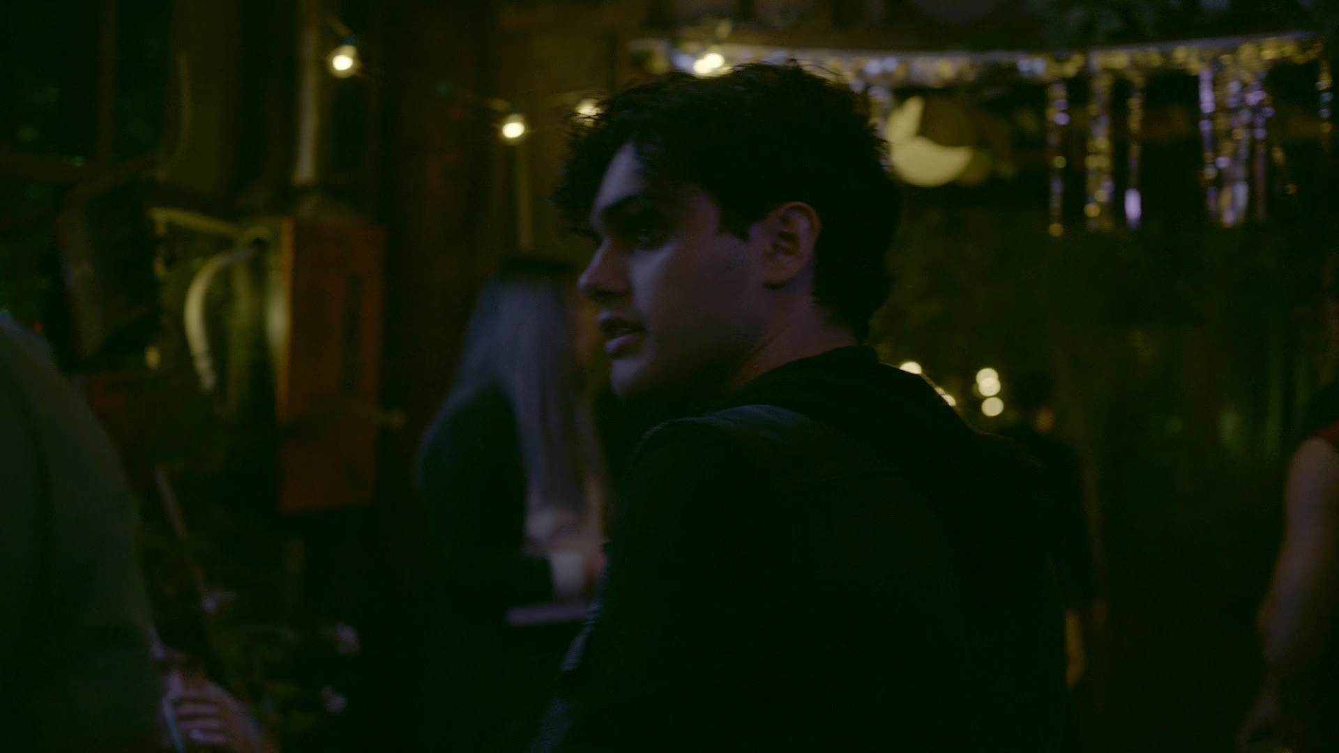 VampireDiariesWorld-dot-nl_Legacies1x01ThisIsthePartWhereYouRun01241.jpg VampireDiariesWorld-dot-nl_Legacies1x01ThisIsthePartWhereYouRun01241.jpg