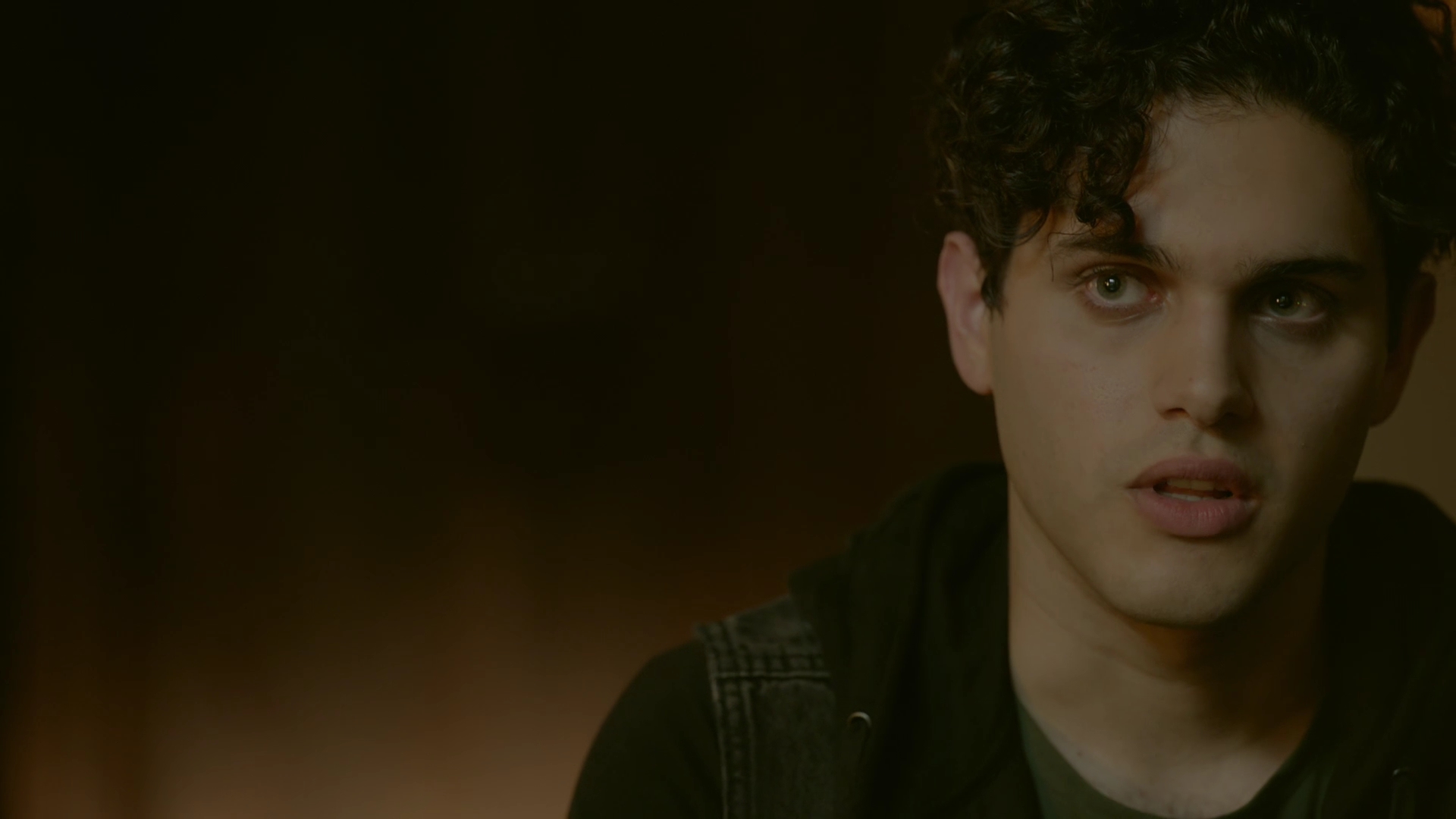 VampireDiariesWorld-dot-nl_Legacies1x01ThisIsthePartWhereYouRun02050.jpg VampireDiariesWorld-dot-nl_Legacies1x01ThisIsthePartWhereYouRun02050.jpg