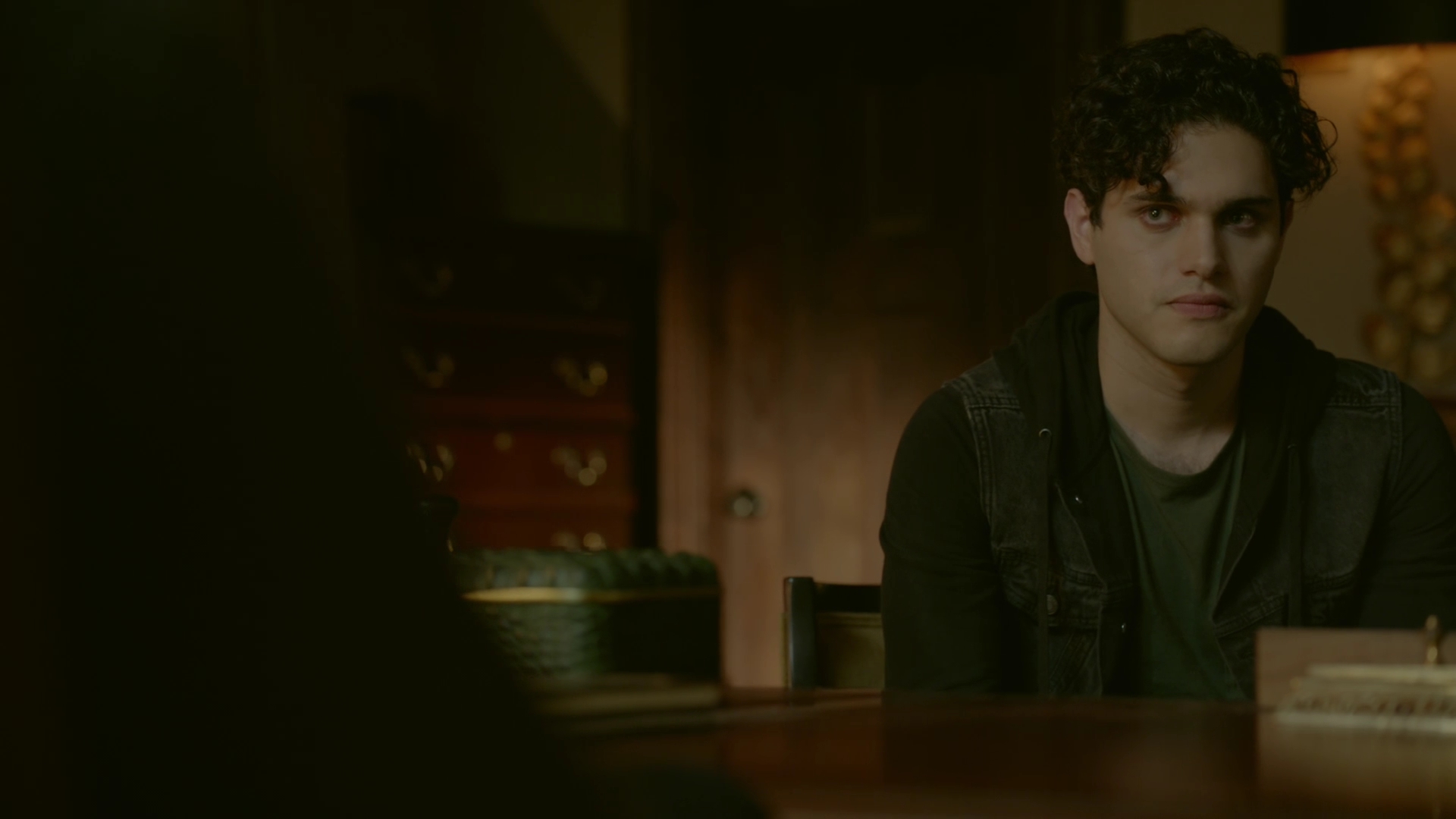 VampireDiariesWorld-dot-nl_Legacies1x01ThisIsthePartWhereYouRun02077.jpg VampireDiariesWorld-dot-nl_Legacies1x01ThisIsthePartWhereYouRun02077.jpg