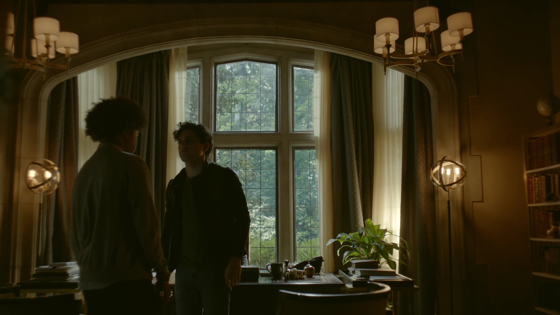 VampireDiariesWorld-dot-nl_Legacies1x01ThisIsthePartWhereYouRun02143.jpg VampireDiariesWorld-dot-nl_Legacies1x01ThisIsthePartWhereYouRun02143.jpg