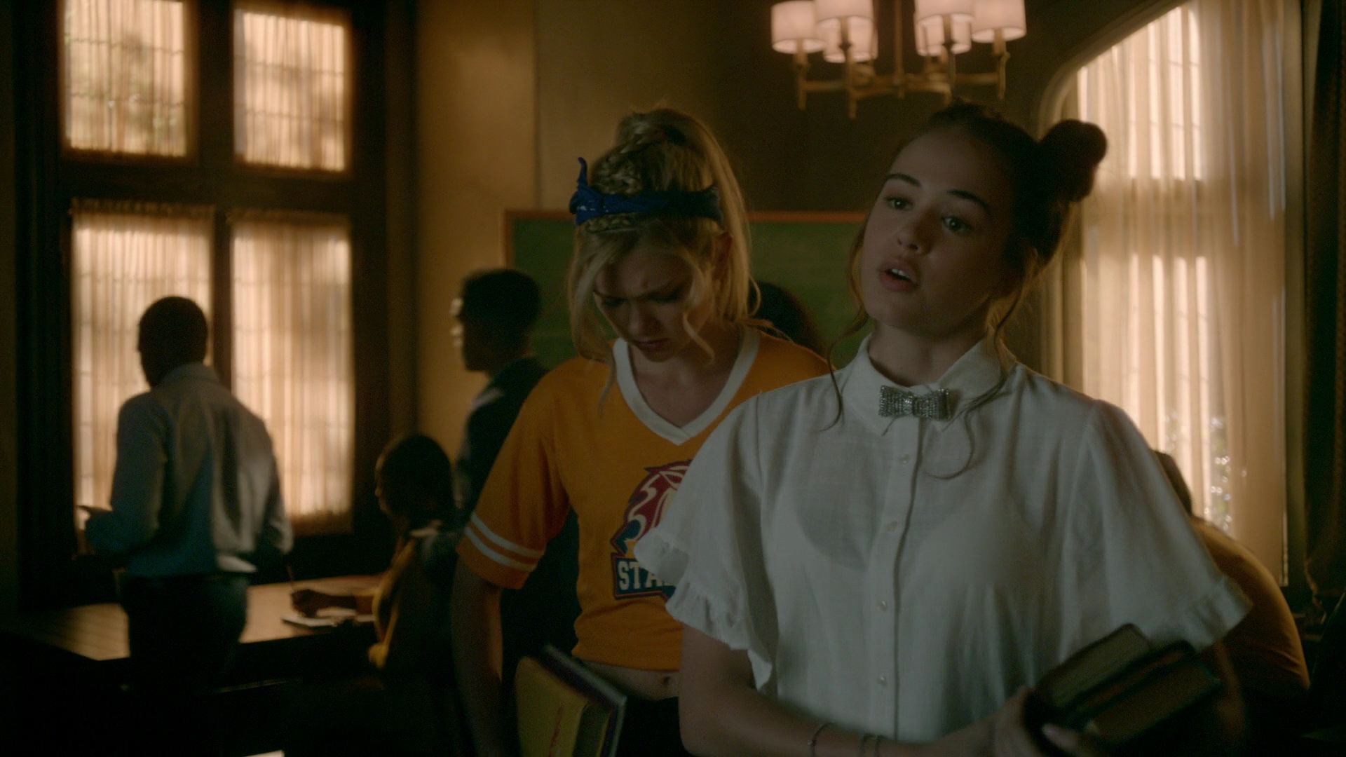 VampireDiariesWorld-dot-nl_Legacies1x02SomePeopleJustWantToWatchTheWorldBurn00184.jpg VampireDiariesWorld-dot-nl_Legacies1x02SomePeopleJustWantToWatchTheWorldBurn00184.jpg