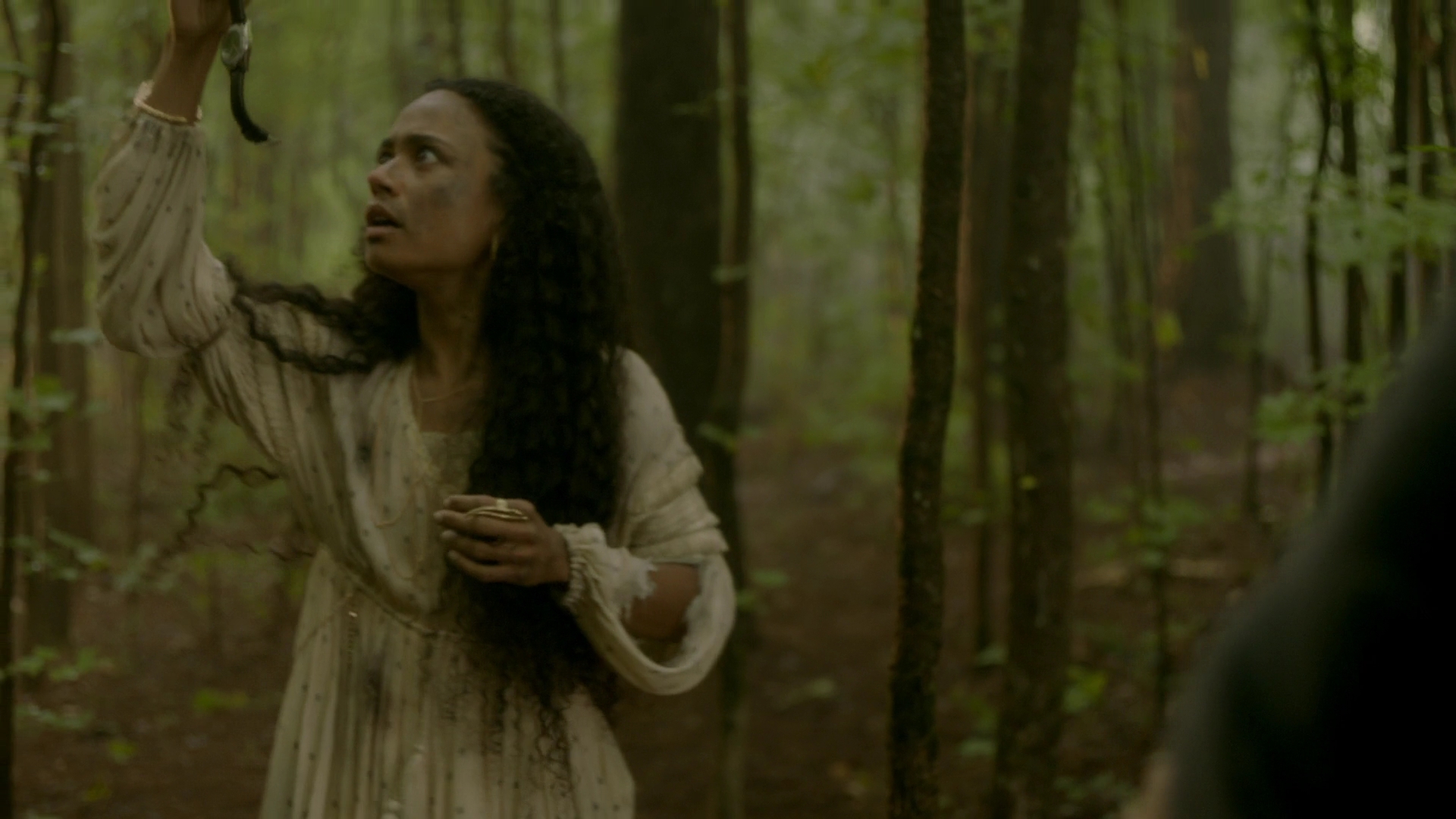 VampireDiariesWorld-dot-nl_Legacies1x02SomePeopleJustWantToWatchTheWorldBurn00715.jpg VampireDiariesWorld-dot-nl_Legacies1x02SomePeopleJustWantToWatchTheWorldBurn00715.jpg