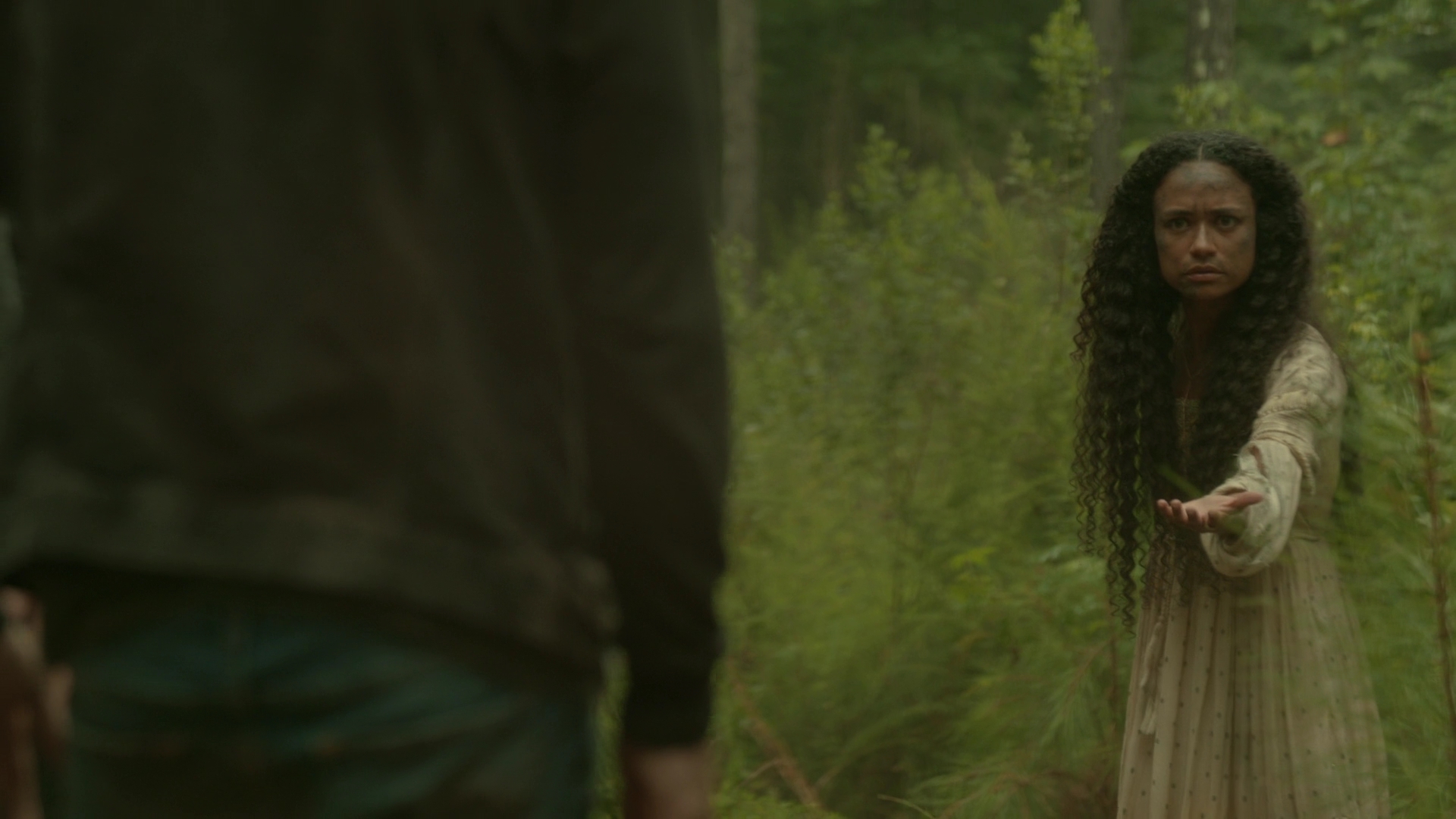 VampireDiariesWorld-dot-nl_Legacies1x02SomePeopleJustWantToWatchTheWorldBurn01121.jpg VampireDiariesWorld-dot-nl_Legacies1x02SomePeopleJustWantToWatchTheWorldBurn01121.jpg