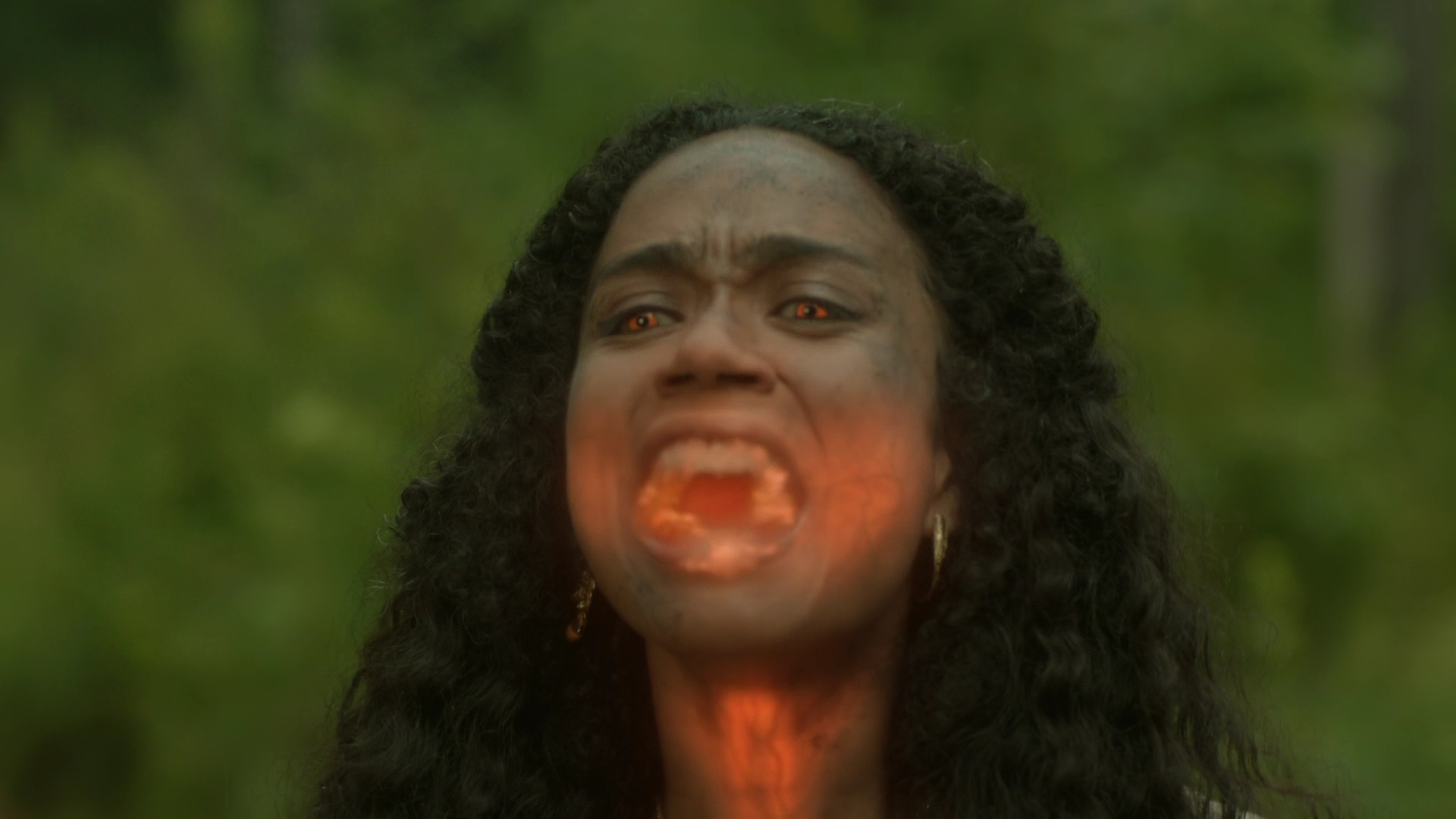 VampireDiariesWorld-dot-nl_Legacies1x02SomePeopleJustWantToWatchTheWorldBurn01137.jpg VampireDiariesWorld-dot-nl_Legacies1x02SomePeopleJustWantToWatchTheWorldBurn01137.jpg