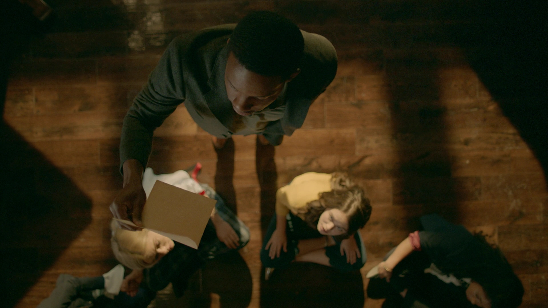 VampireDiariesWorld-dot-nl_Legacies1x03WereBeingPunkedPedro00162.jpg VampireDiariesWorld-dot-nl_Legacies1x03WereBeingPunkedPedro00162.jpg