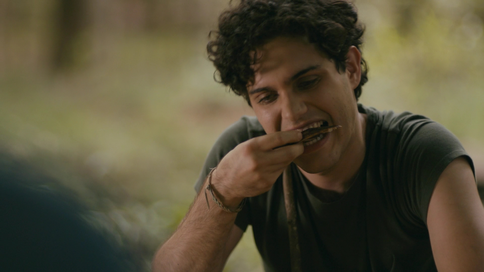 VampireDiariesWorld-dot-nl_Legacies1x03WereBeingPunkedPedro00419.jpg VampireDiariesWorld-dot-nl_Legacies1x03WereBeingPunkedPedro00419.jpg