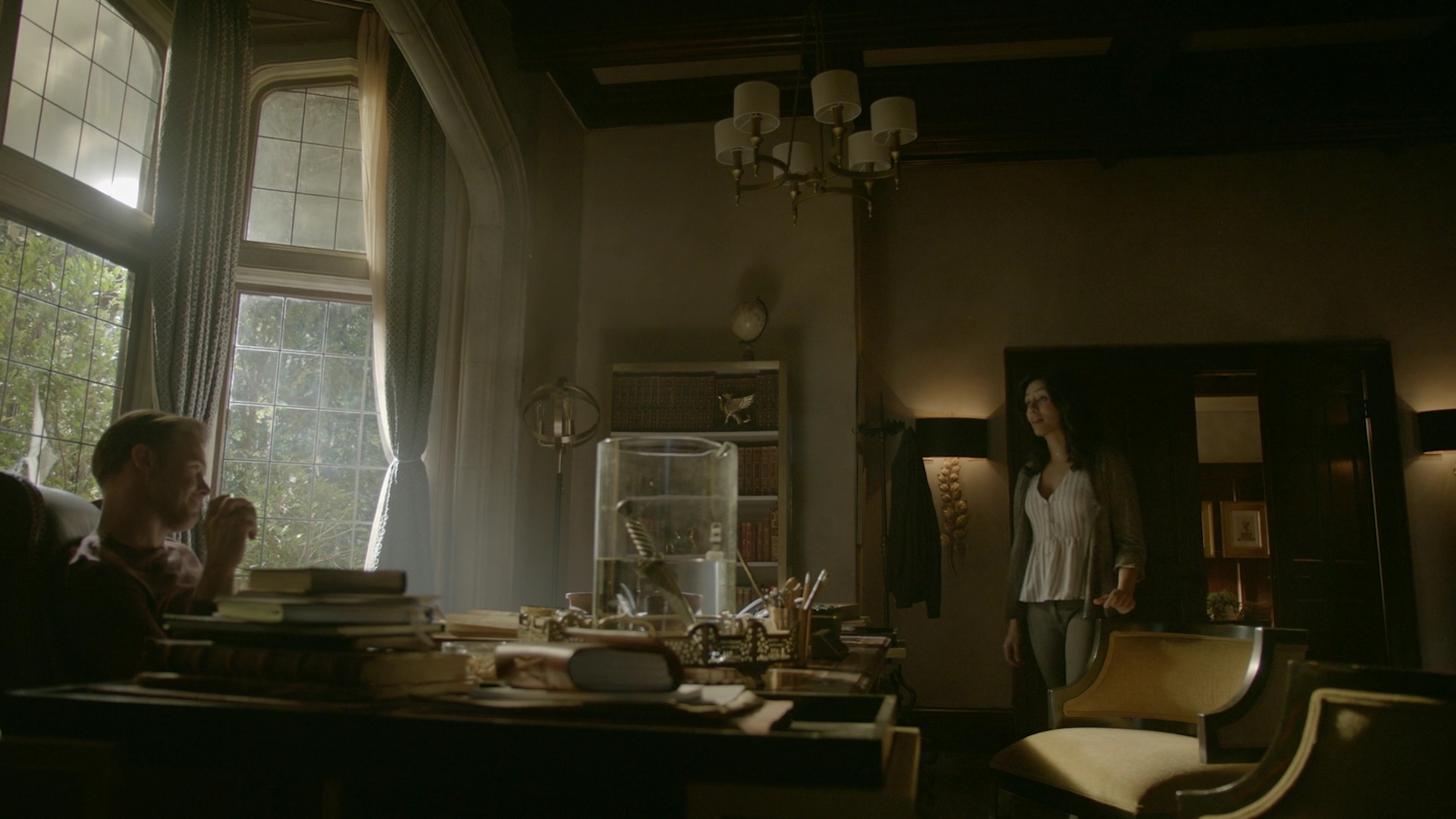 VampireDiariesWorld-dot-nl_Legacies1x03WereBeingPunkedPedro00617.jpg