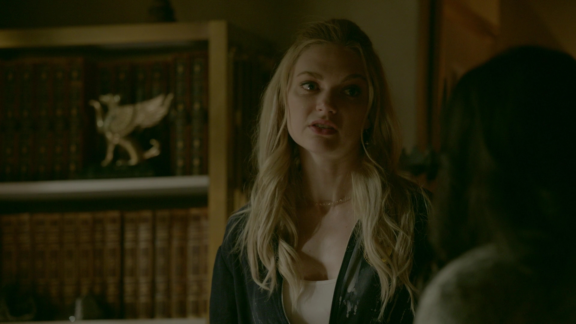 VampireDiariesWorld-dot-nl_Legacies1x03WereBeingPunkedPedro00745.jpg