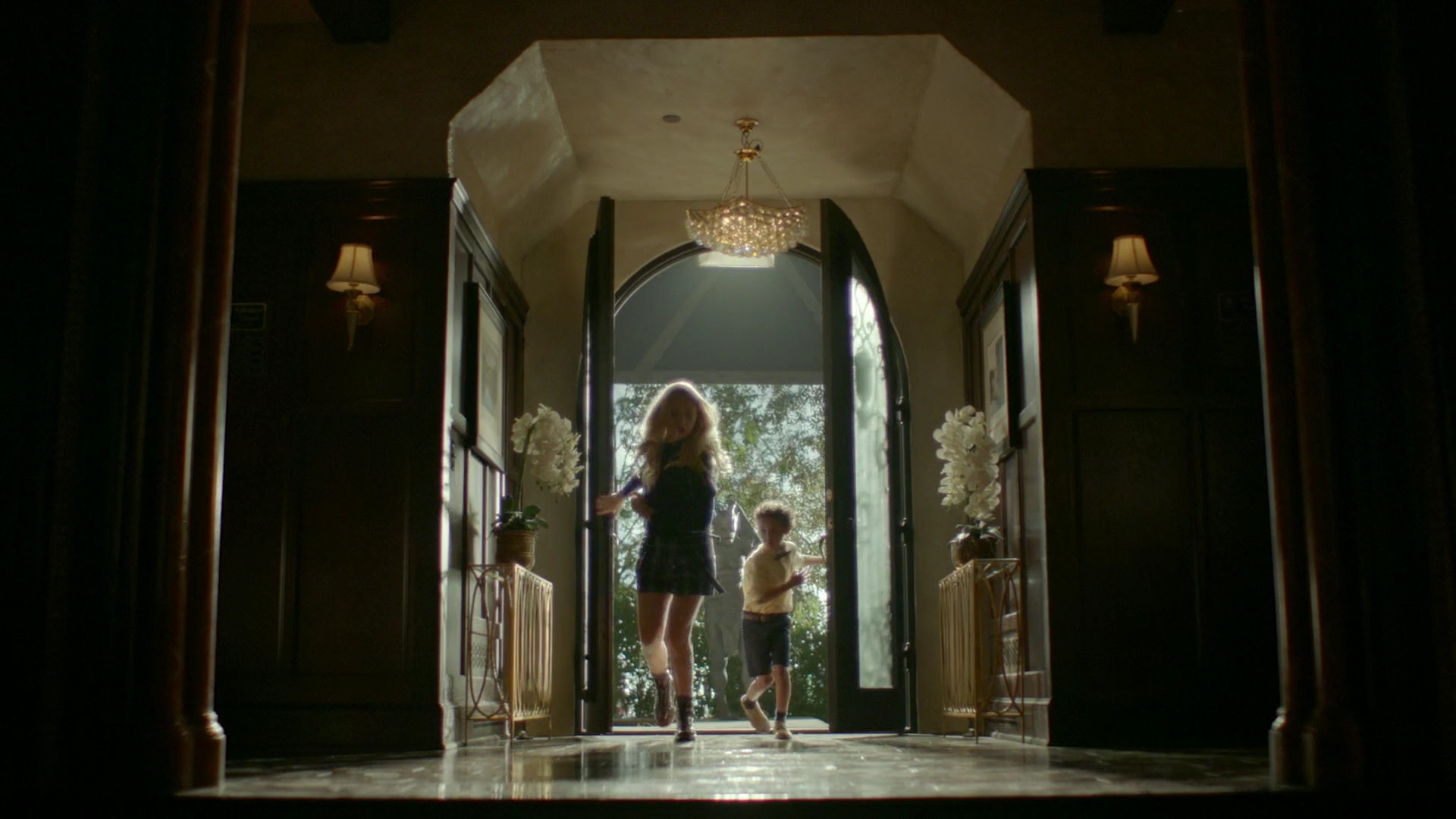 VampireDiariesWorld-dot-nl_Legacies1x03WereBeingPunkedPedro00827.jpg VampireDiariesWorld-dot-nl_Legacies1x03WereBeingPunkedPedro00827.jpg