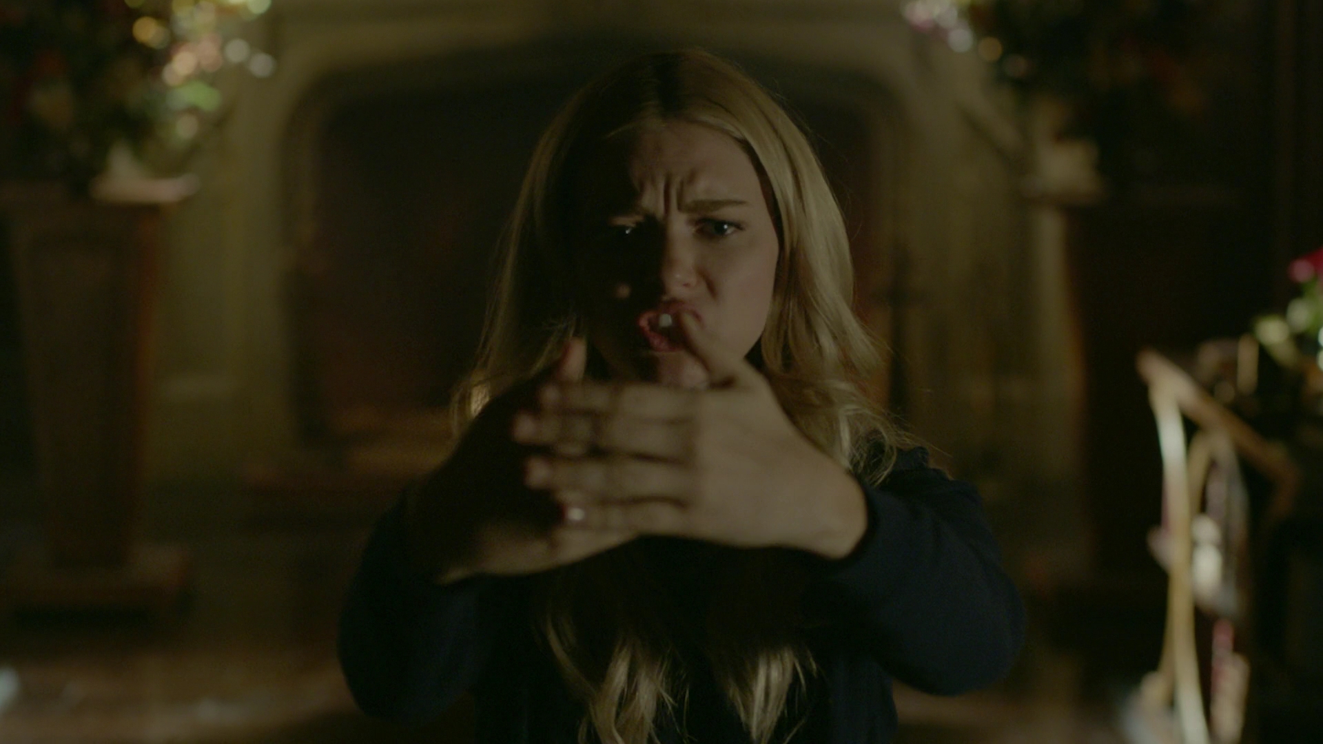 VampireDiariesWorld-dot-nl_Legacies1x03WereBeingPunkedPedro00846.jpg VampireDiariesWorld-dot-nl_Legacies1x03WereBeingPunkedPedro00846.jpg