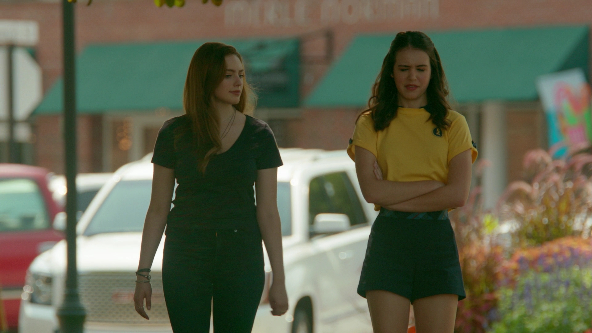 VampireDiariesWorld-dot-nl_Legacies1x03WereBeingPunkedPedro01179.jpg VampireDiariesWorld-dot-nl_Legacies1x03WereBeingPunkedPedro01179.jpg