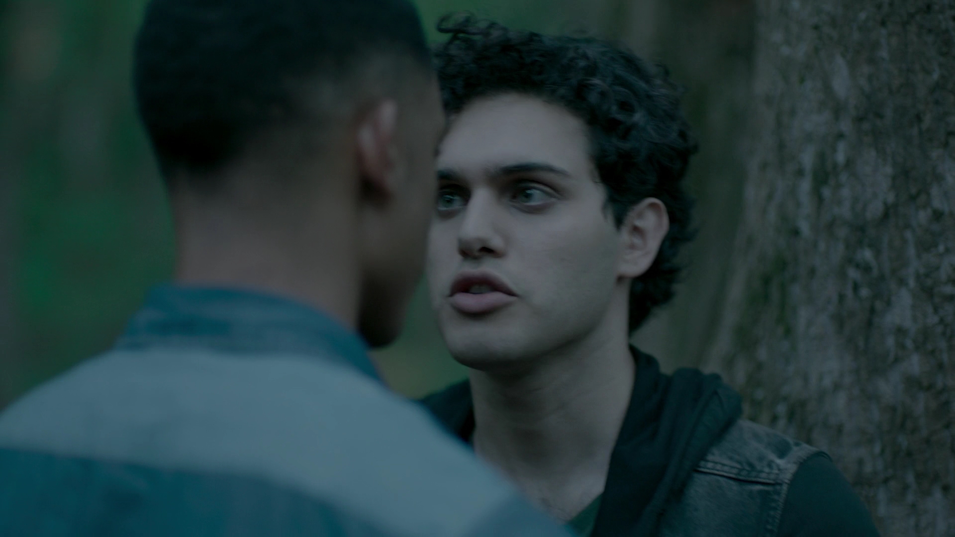 VampireDiariesWorld-dot-nl_Legacies1x03WereBeingPunkedPedro01902.jpg VampireDiariesWorld-dot-nl_Legacies1x03WereBeingPunkedPedro01902.jpg