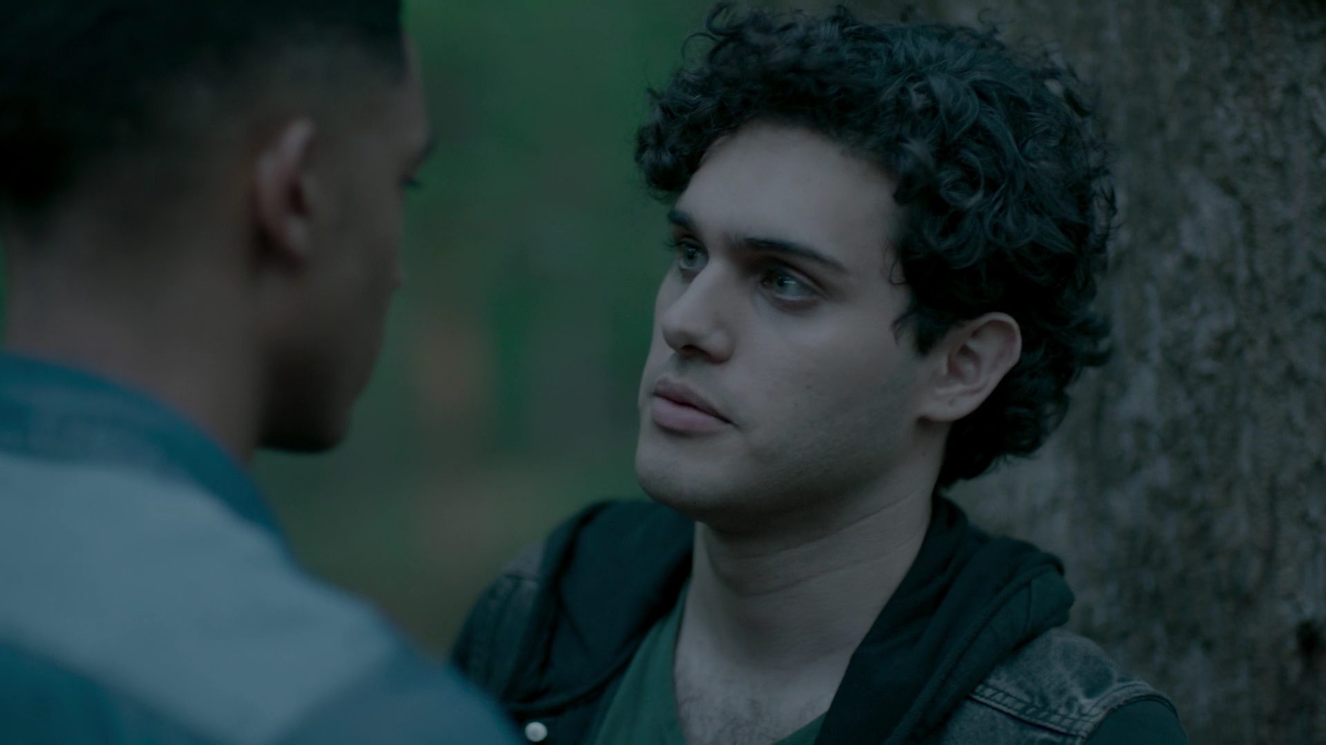 VampireDiariesWorld-dot-nl_Legacies1x03WereBeingPunkedPedro01909.jpg VampireDiariesWorld-dot-nl_Legacies1x03WereBeingPunkedPedro01909.jpg