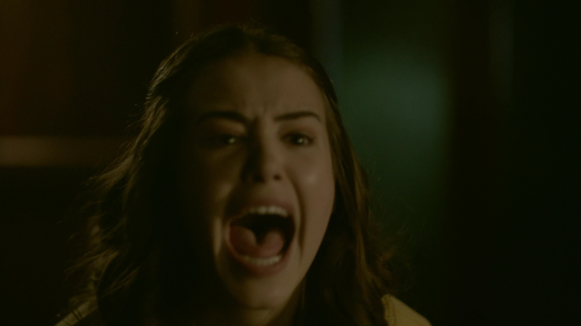 VampireDiariesWorld-dot-nl_Legacies1x03WereBeingPunkedPedro02038.jpg