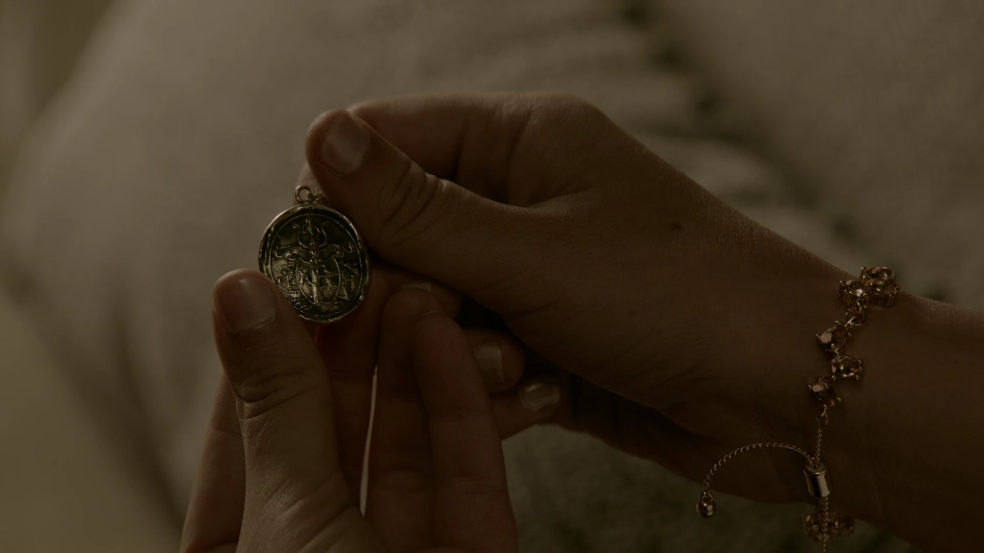 VampireDiariesWorld-dot-nl_Legacies1x06MombieDearest00885.jpg VampireDiariesWorld-dot-nl_Legacies1x06MombieDearest00885.jpg