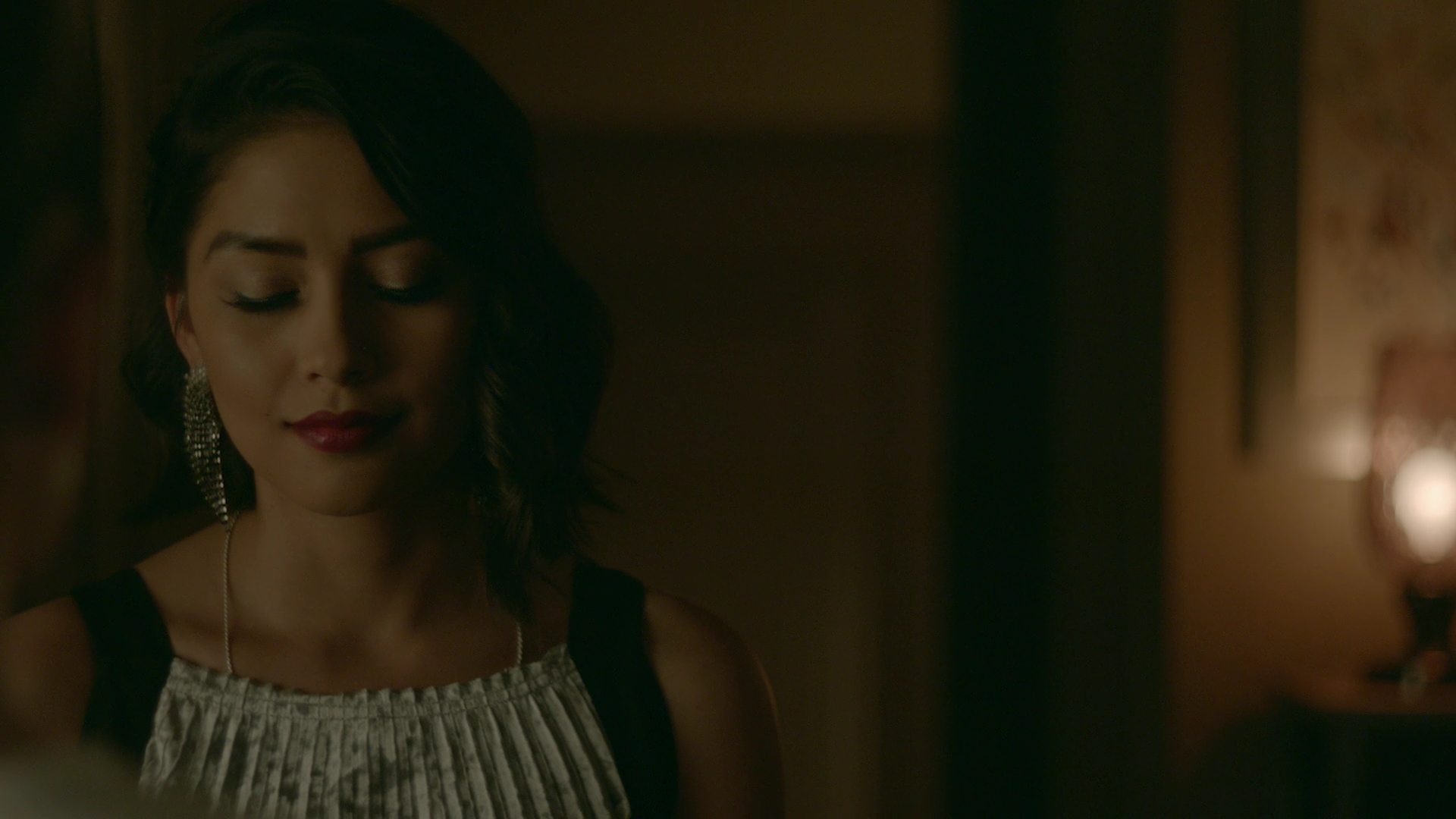 VampireDiariesWorld-dot-nl_Legacies1x06MombieDearest00940.jpg VampireDiariesWorld-dot-nl_Legacies1x06MombieDearest00940.jpg