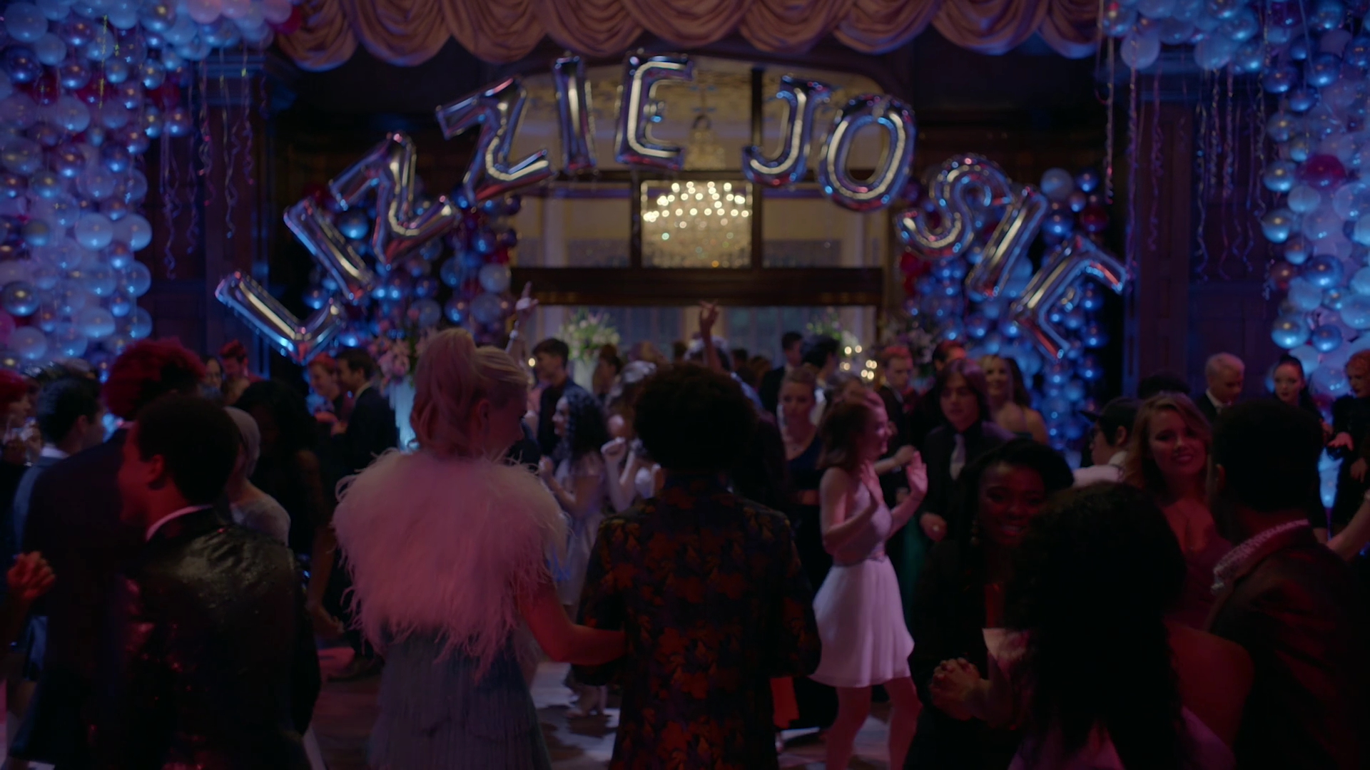 VampireDiariesWorld-dot-nl_Legacies1x06MombieDearest01065.jpg VampireDiariesWorld-dot-nl_Legacies1x06MombieDearest01065.jpg