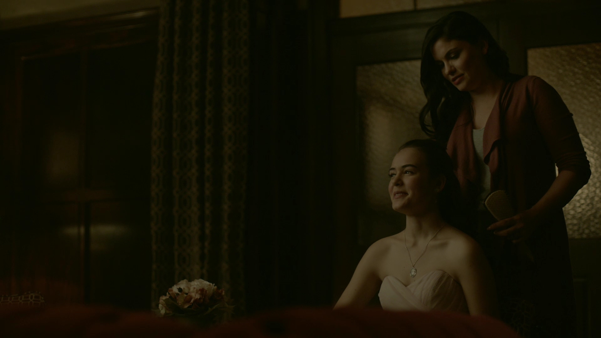 VampireDiariesWorld-dot-nl_Legacies1x06MombieDearest01089.jpg