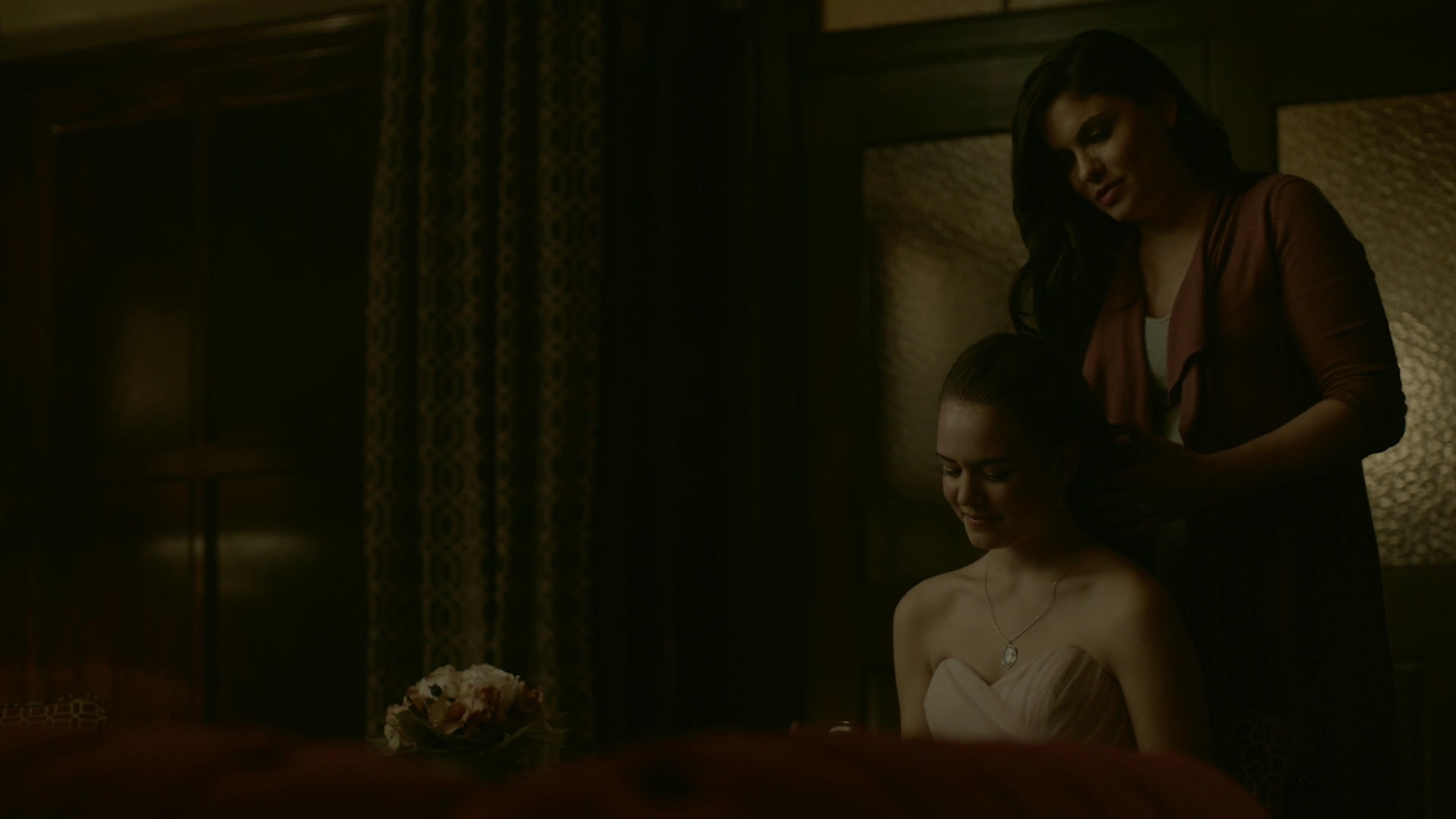 VampireDiariesWorld-dot-nl_Legacies1x06MombieDearest01095.jpg