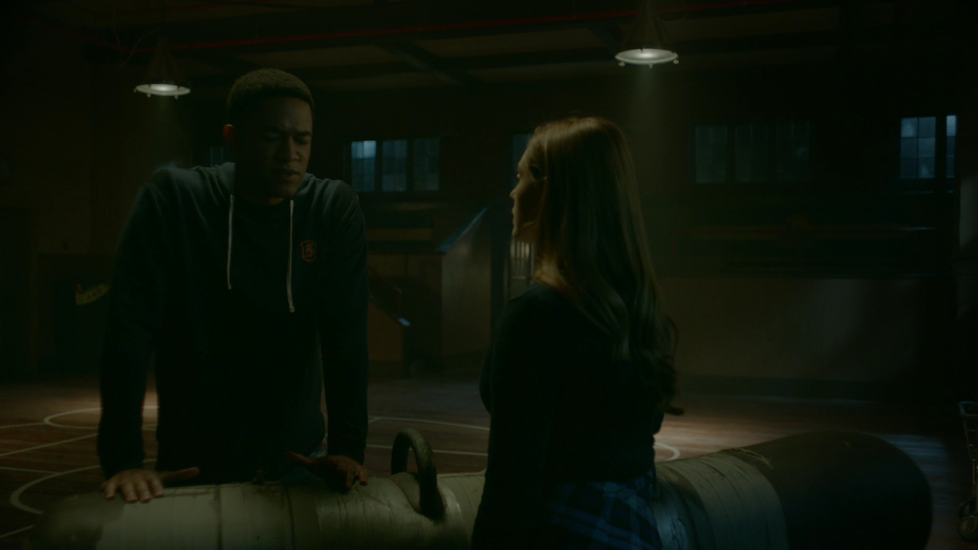 VampireDiariesWorld-dot-nl_Legacies1x06MombieDearest01200.jpg VampireDiariesWorld-dot-nl_Legacies1x06MombieDearest01200.jpg