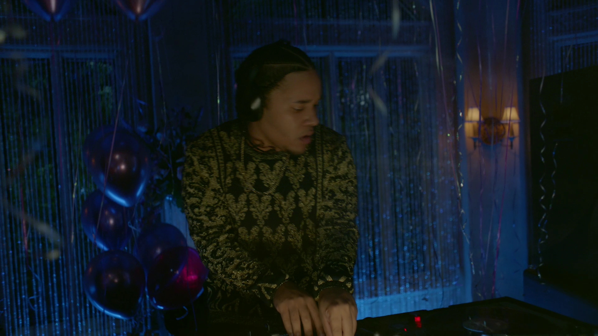 VampireDiariesWorld-dot-nl_Legacies1x06MombieDearest01250.jpg VampireDiariesWorld-dot-nl_Legacies1x06MombieDearest01250.jpg