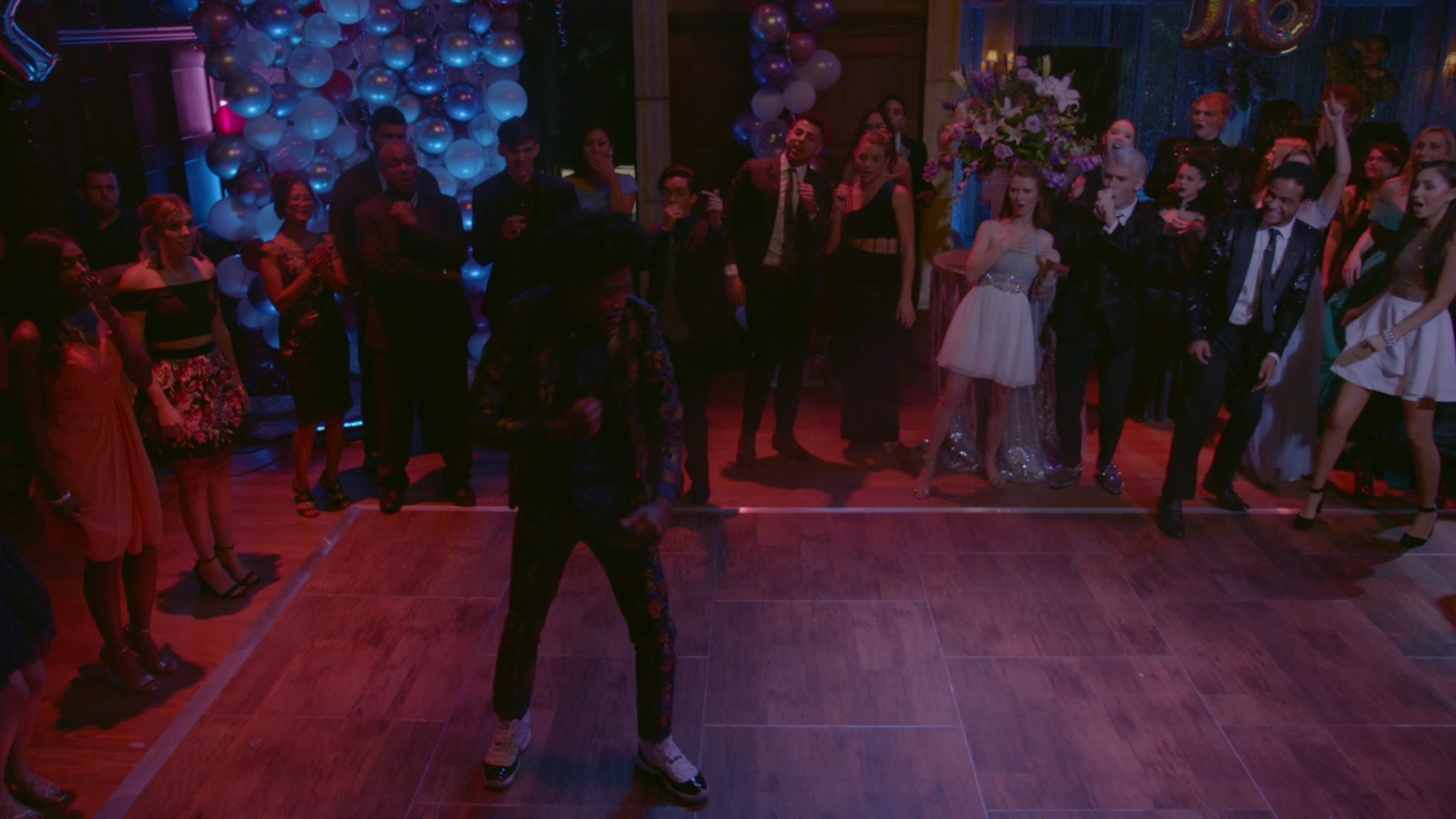 VampireDiariesWorld-dot-nl_Legacies1x06MombieDearest01271.jpg VampireDiariesWorld-dot-nl_Legacies1x06MombieDearest01271.jpg