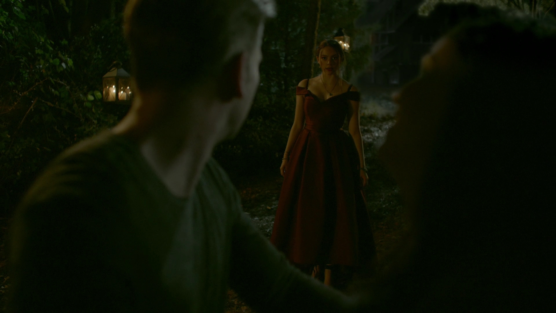 VampireDiariesWorld-dot-nl_Legacies1x06MombieDearest01520.jpg