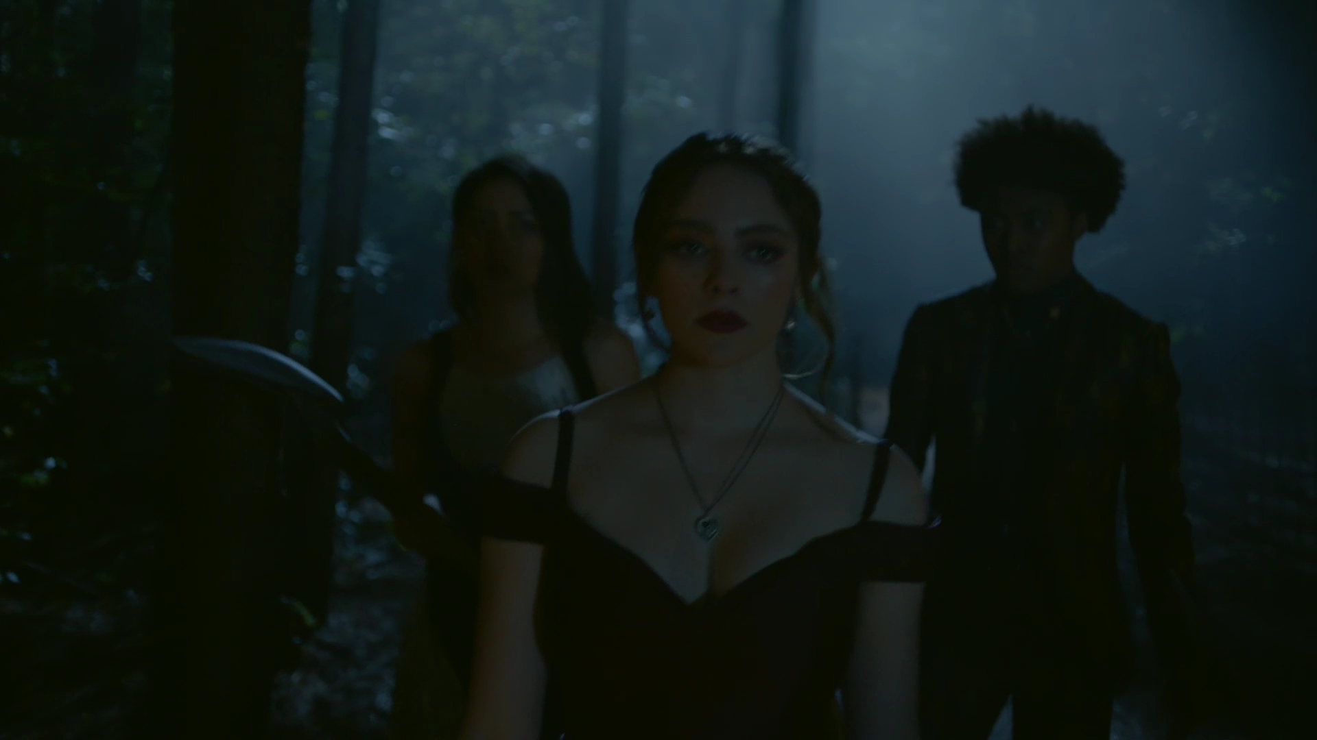 VampireDiariesWorld-dot-nl_Legacies1x06MombieDearest01614.jpg VampireDiariesWorld-dot-nl_Legacies1x06MombieDearest01614.jpg