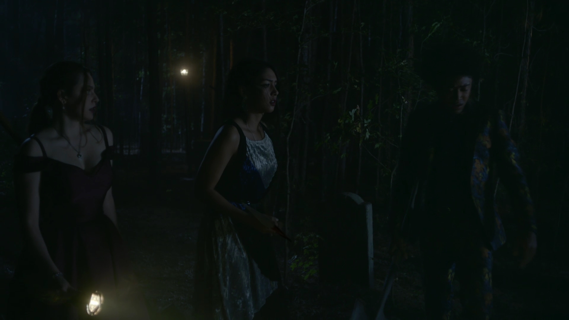 VampireDiariesWorld-dot-nl_Legacies1x06MombieDearest01647.jpg VampireDiariesWorld-dot-nl_Legacies1x06MombieDearest01647.jpg