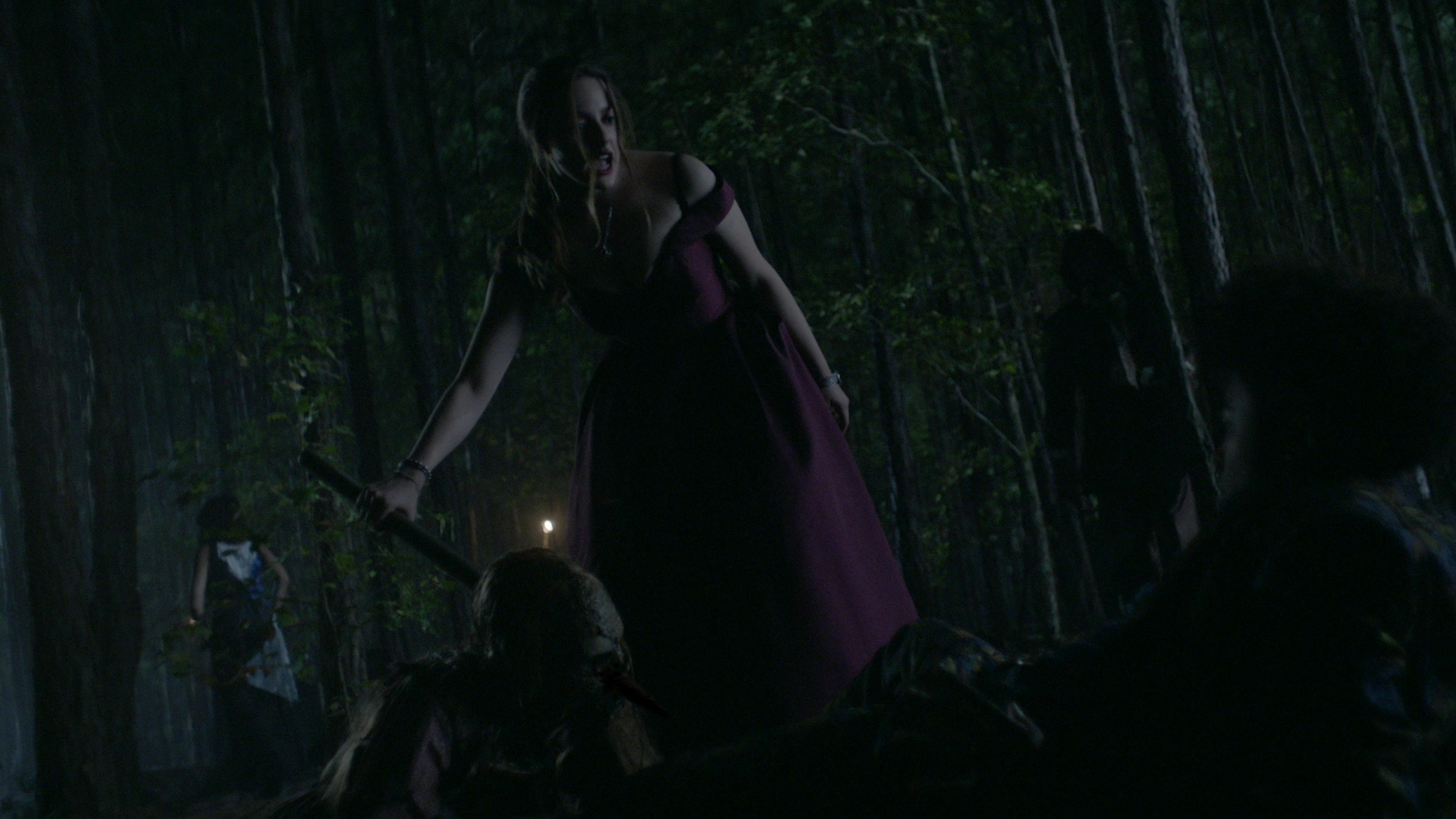 VampireDiariesWorld-dot-nl_Legacies1x06MombieDearest01787.jpg