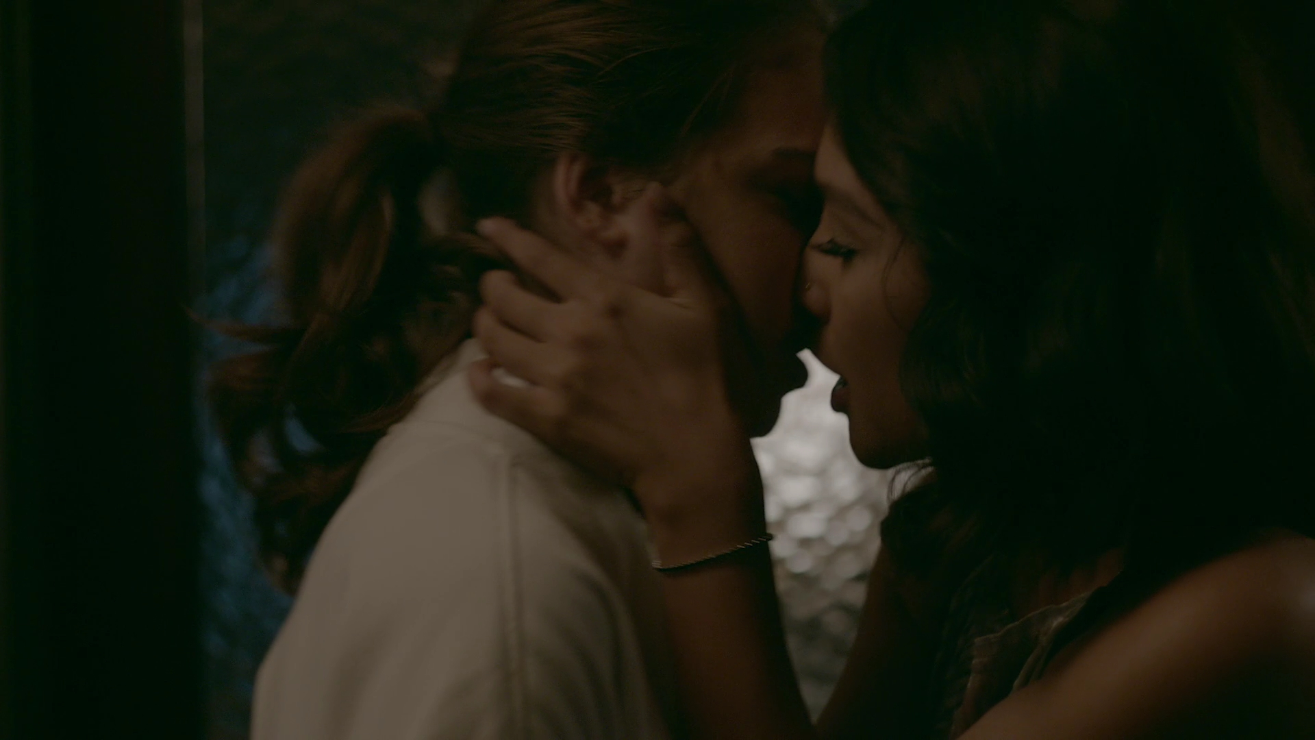 VampireDiariesWorld-dot-nl_Legacies1x06MombieDearest02025.jpg VampireDiariesWorld-dot-nl_Legacies1x06MombieDearest02025.jpg