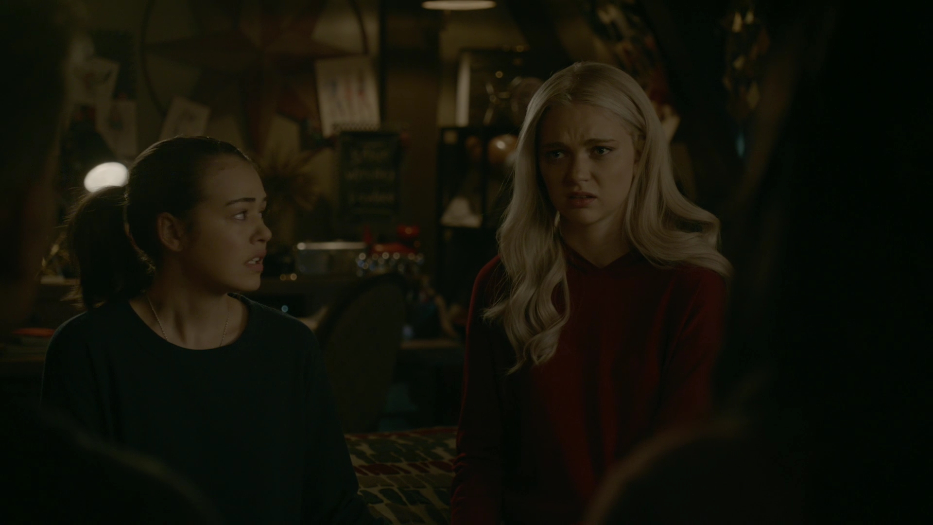 VampireDiariesWorld-dot-nl_Legacies1x06MombieDearest02119.jpg