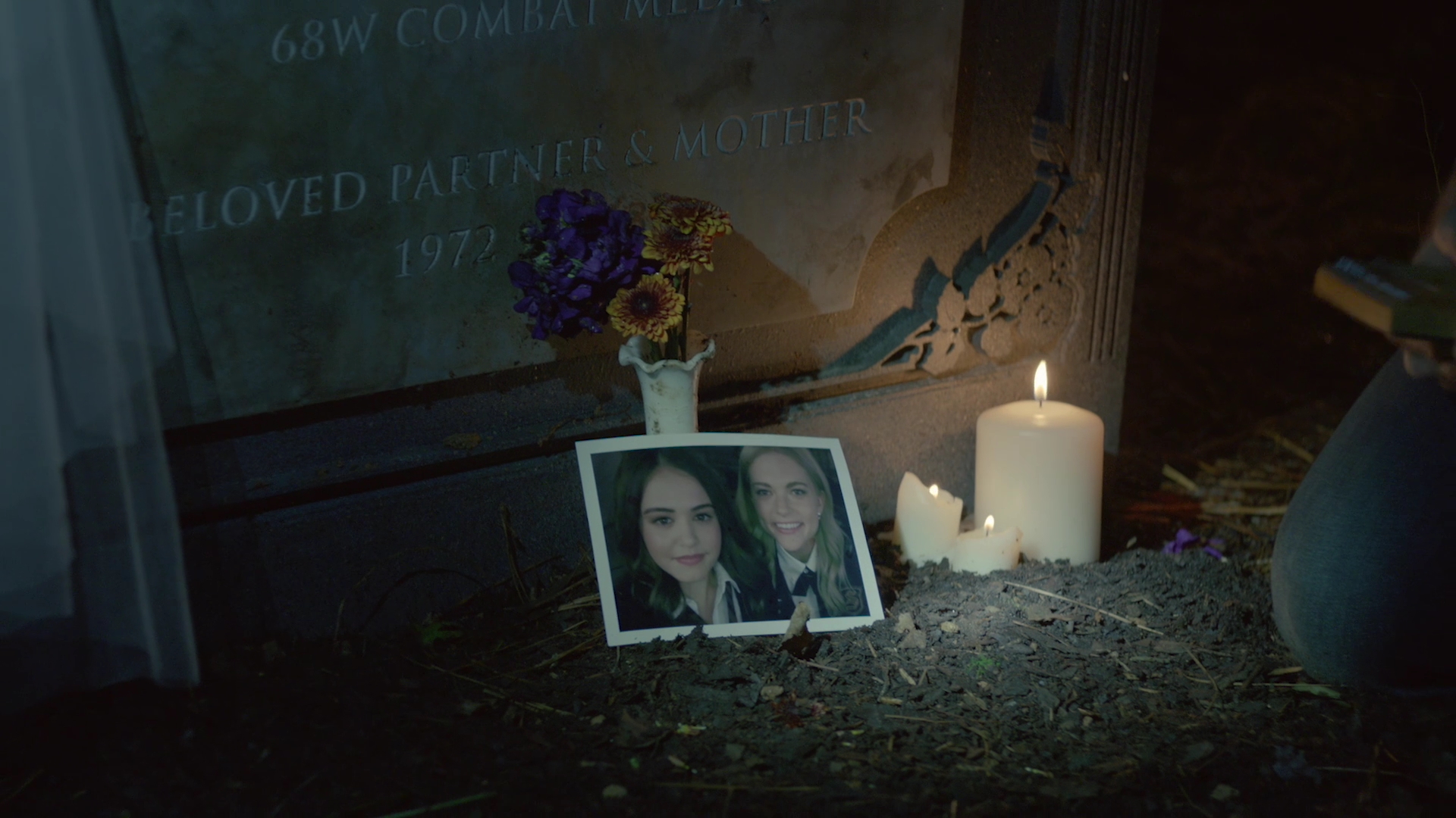 VampireDiariesWorld-dot-nl_Legacies1x06MombieDearest02342.jpg