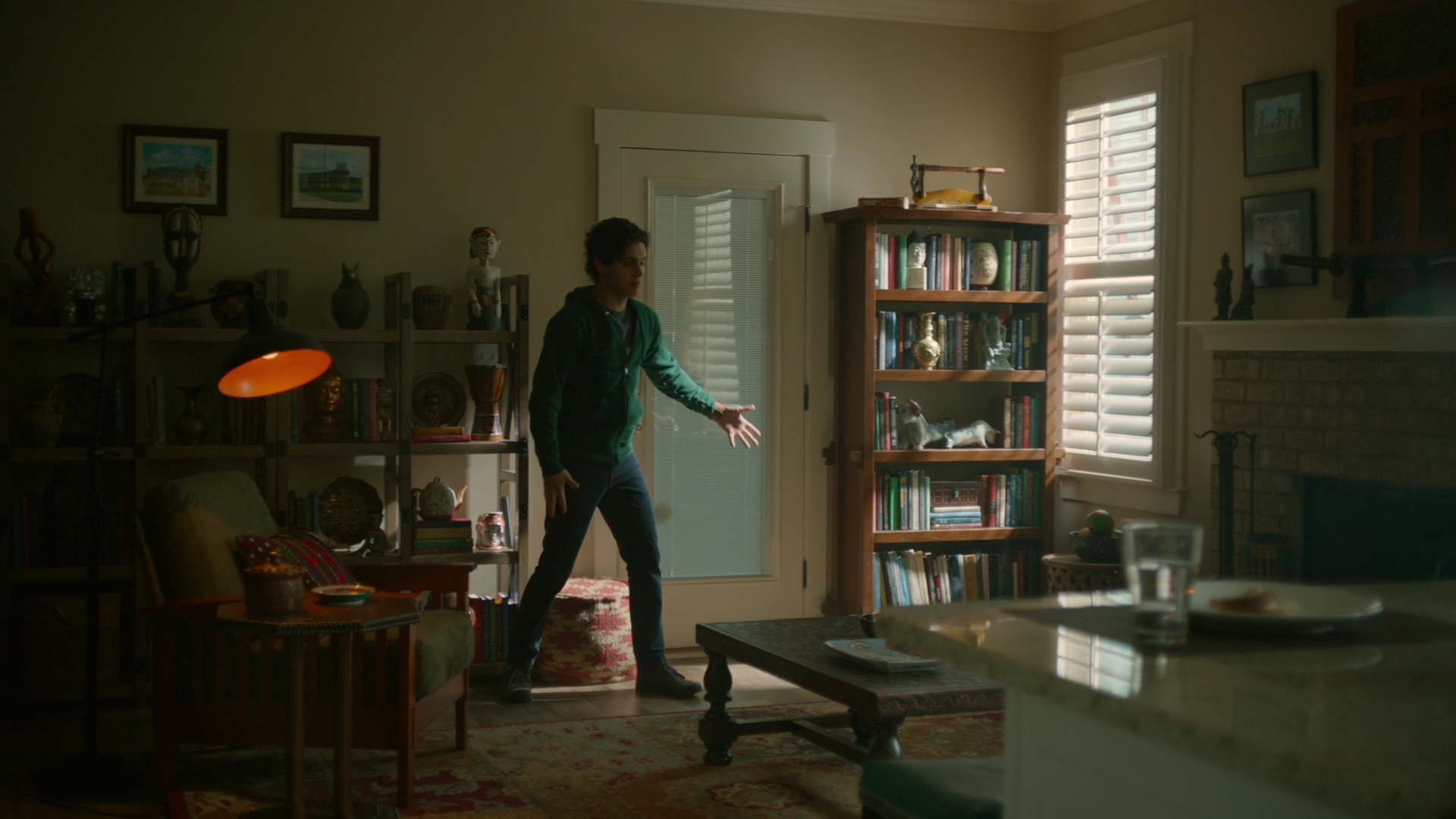 VampireDiariesWorld-dot-nl_Legacies1x08MaybeIShouldStartFromTheEnd00322.jpg