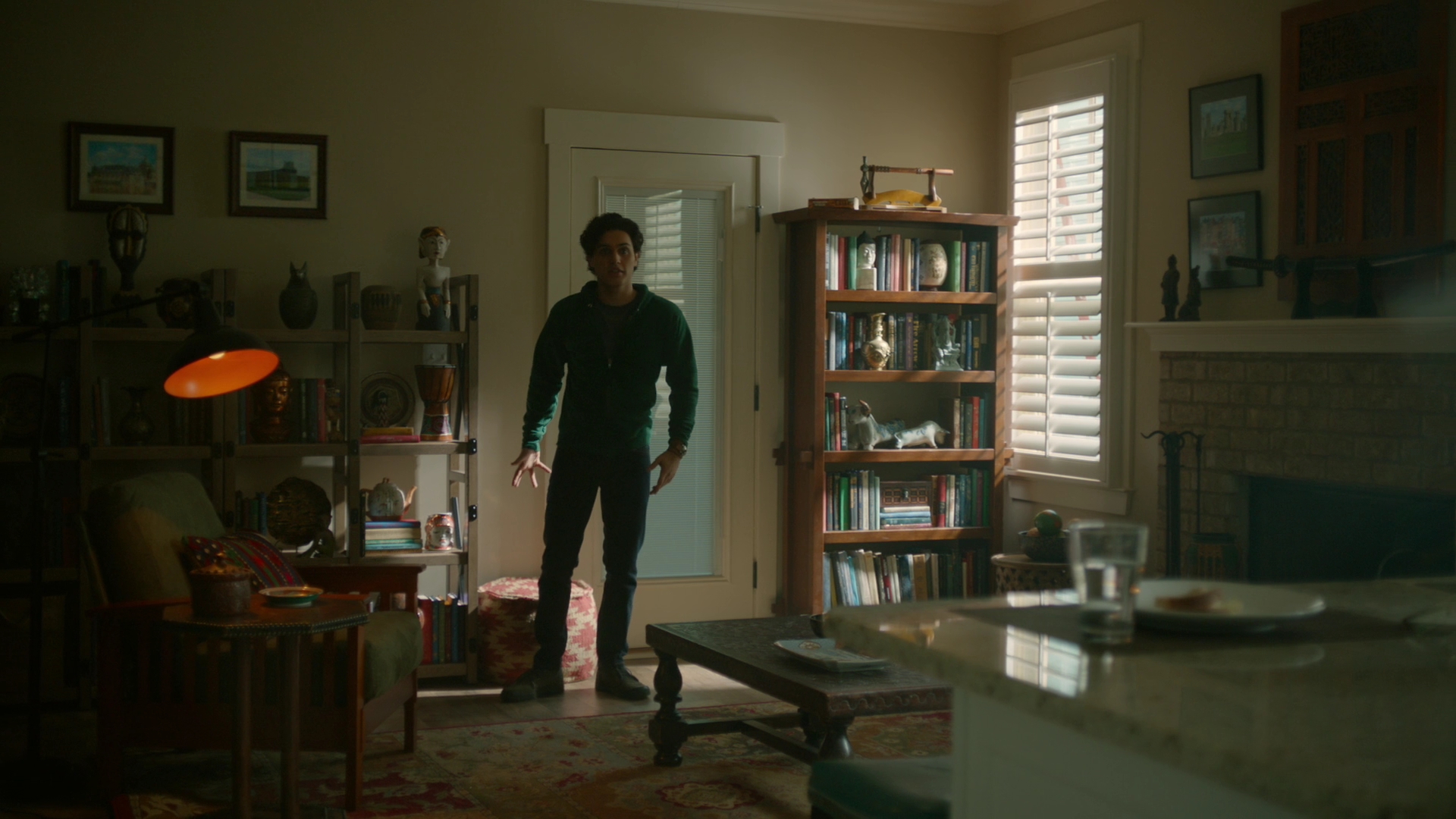 VampireDiariesWorld-dot-nl_Legacies1x08MaybeIShouldStartFromTheEnd00323.jpg