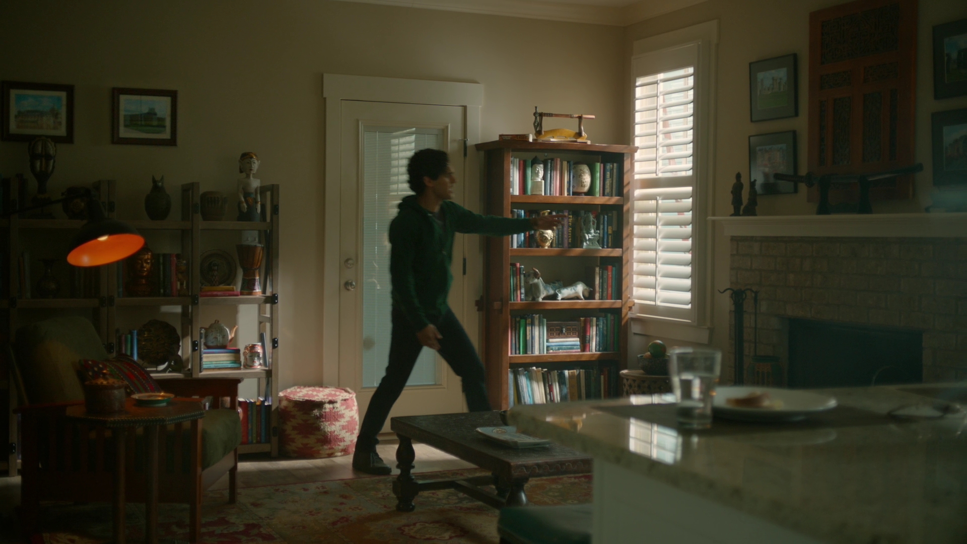 VampireDiariesWorld-dot-nl_Legacies1x08MaybeIShouldStartFromTheEnd00326.jpg