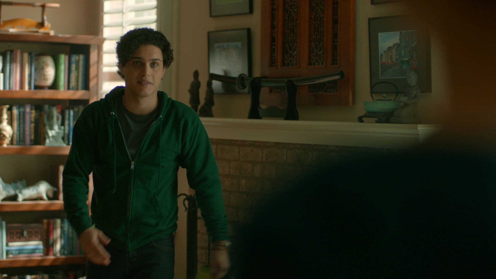 VampireDiariesWorld-dot-nl_Legacies1x08MaybeIShouldStartFromTheEnd00337.jpg