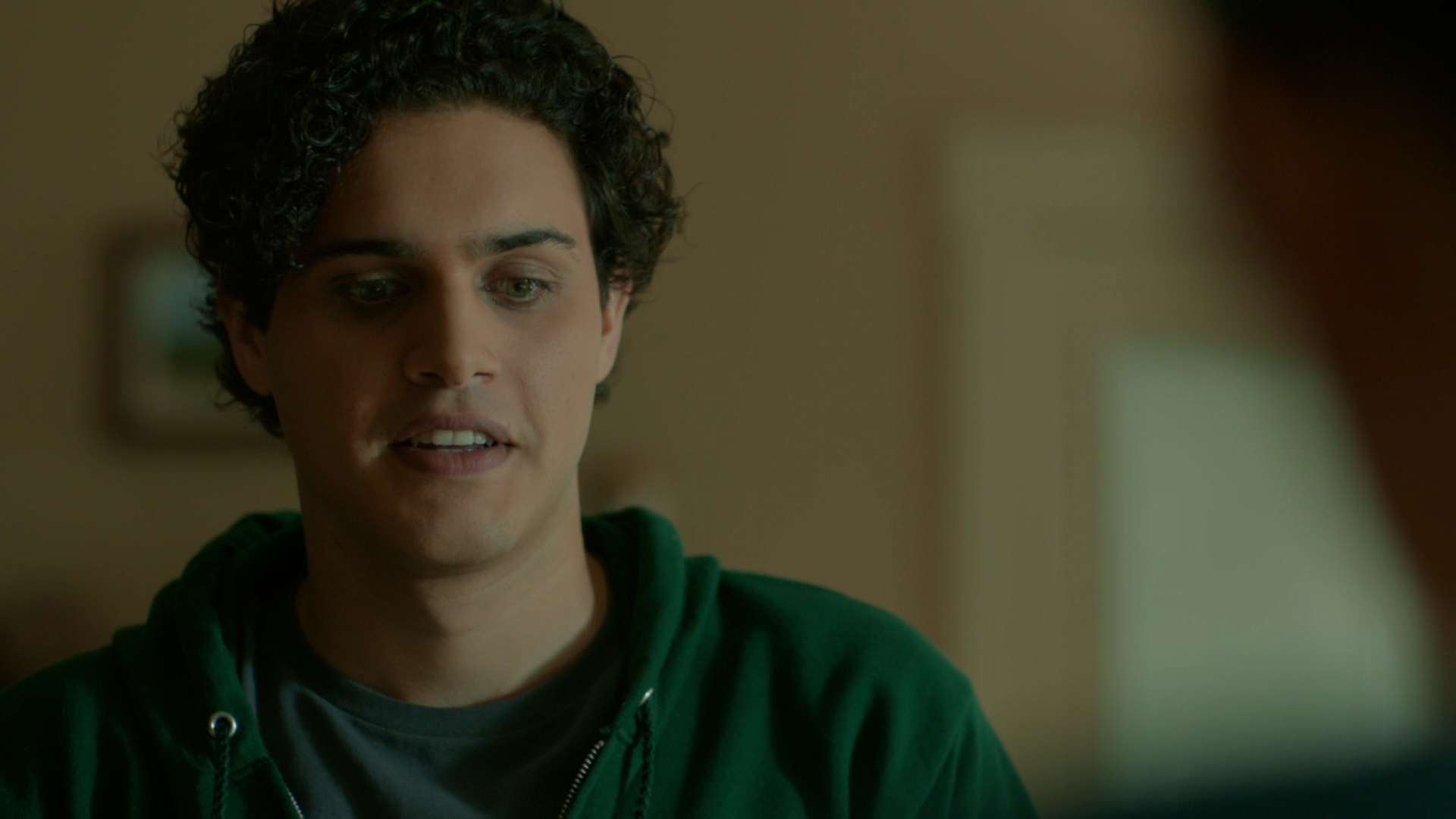 VampireDiariesWorld-dot-nl_Legacies1x08MaybeIShouldStartFromTheEnd00367.jpg