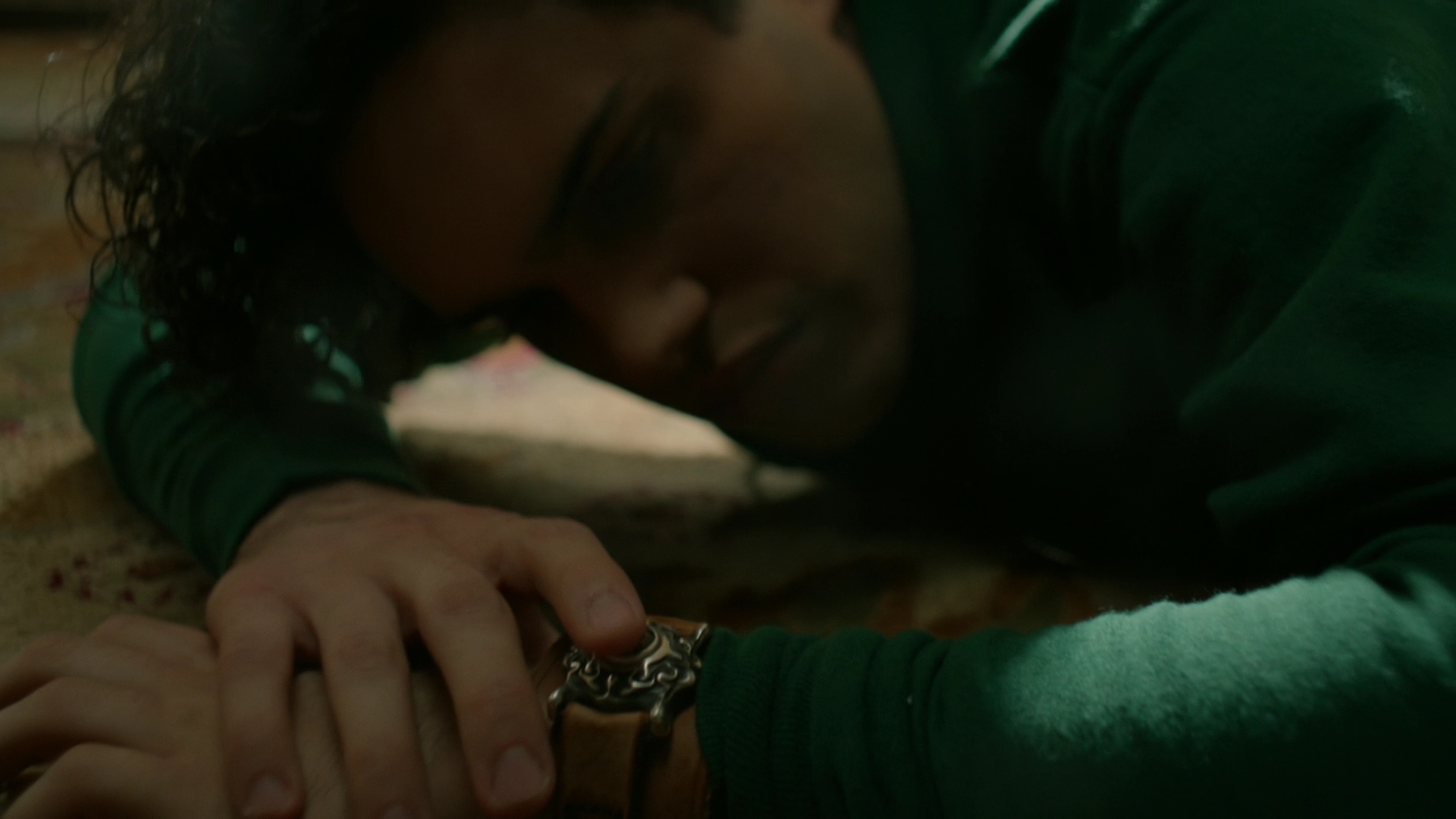 VampireDiariesWorld-dot-nl_Legacies1x08MaybeIShouldStartFromTheEnd00402.jpg