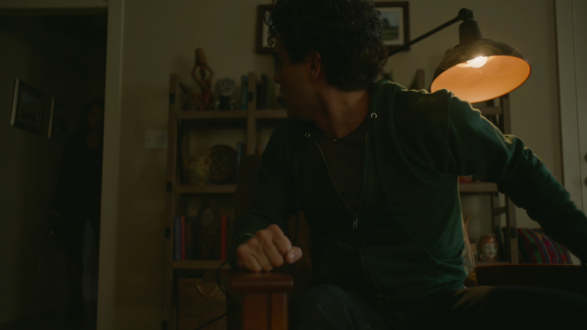 VampireDiariesWorld-dot-nl_Legacies1x08MaybeIShouldStartFromTheEnd00464.jpg