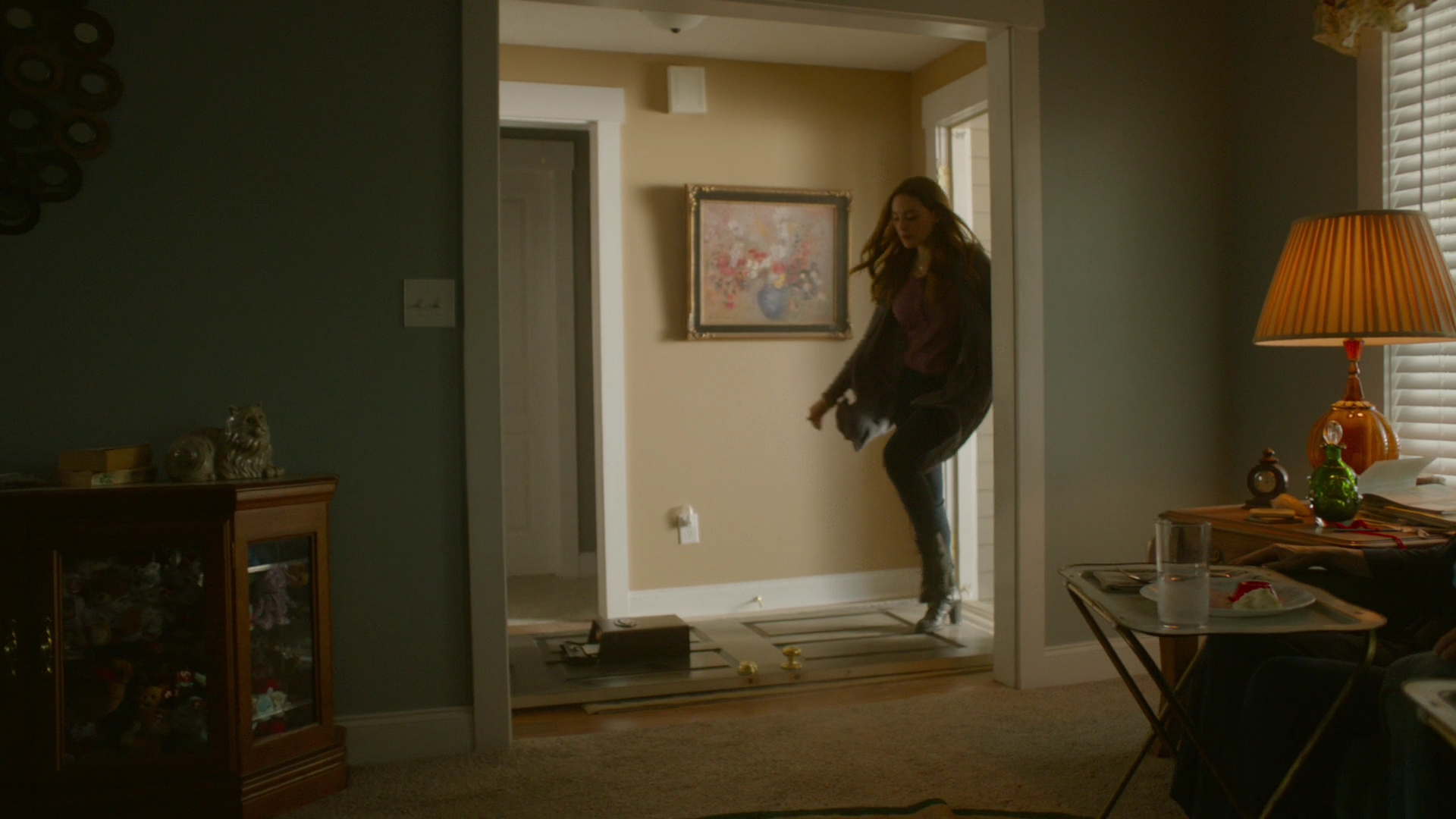 VampireDiariesWorld-dot-nl_Legacies1x08MaybeIShouldStartFromTheEnd00530.jpg
