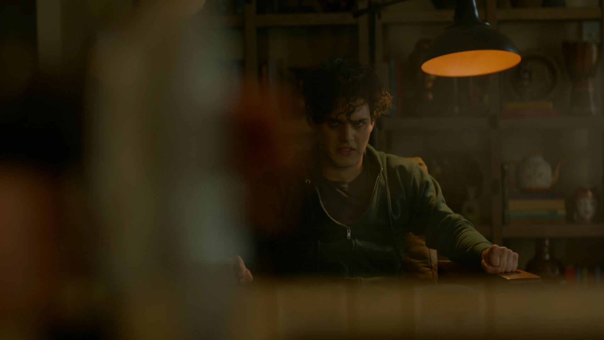 VampireDiariesWorld-dot-nl_Legacies1x08MaybeIShouldStartFromTheEnd00571.jpg