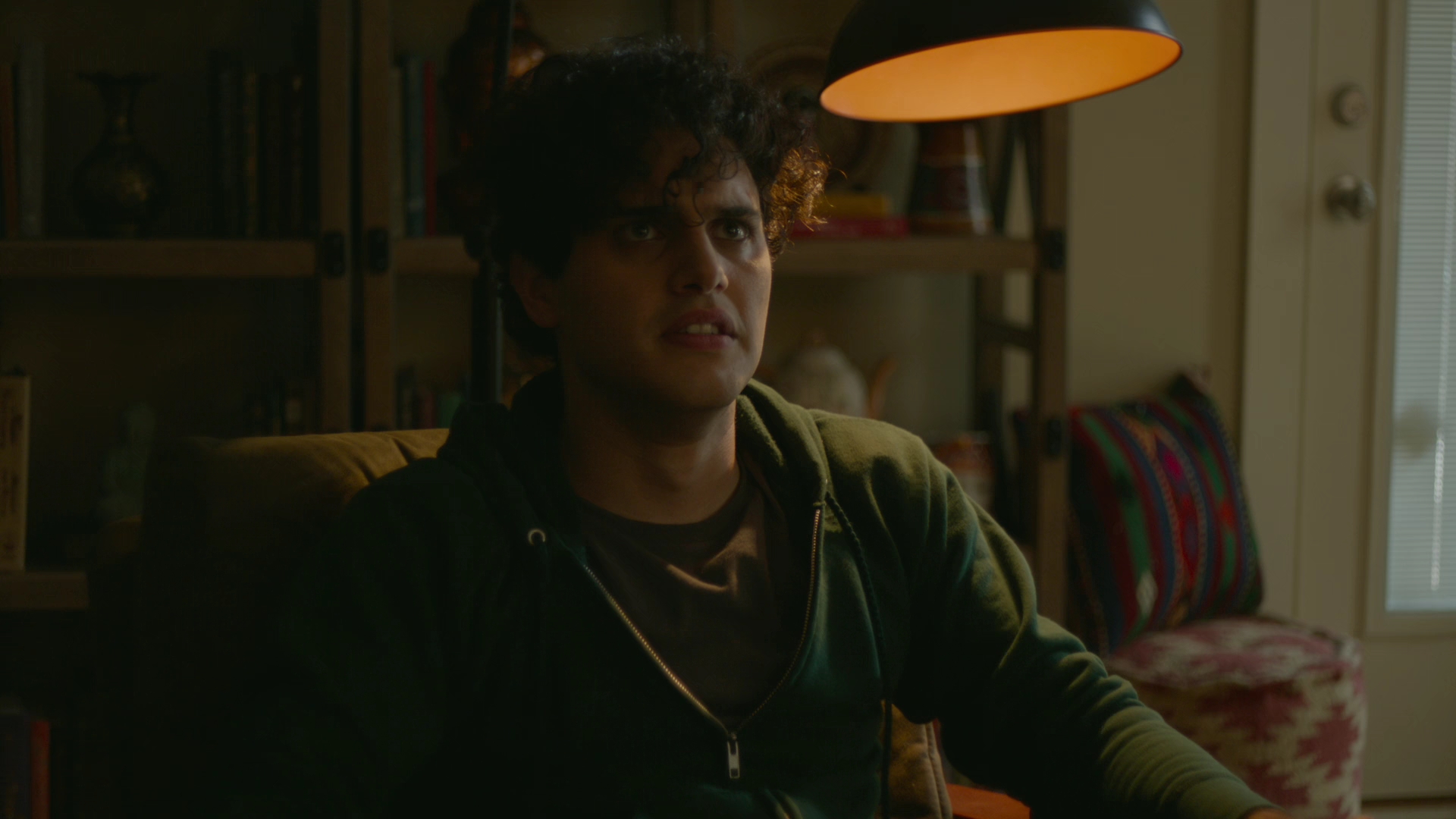 VampireDiariesWorld-dot-nl_Legacies1x08MaybeIShouldStartFromTheEnd00580.jpg