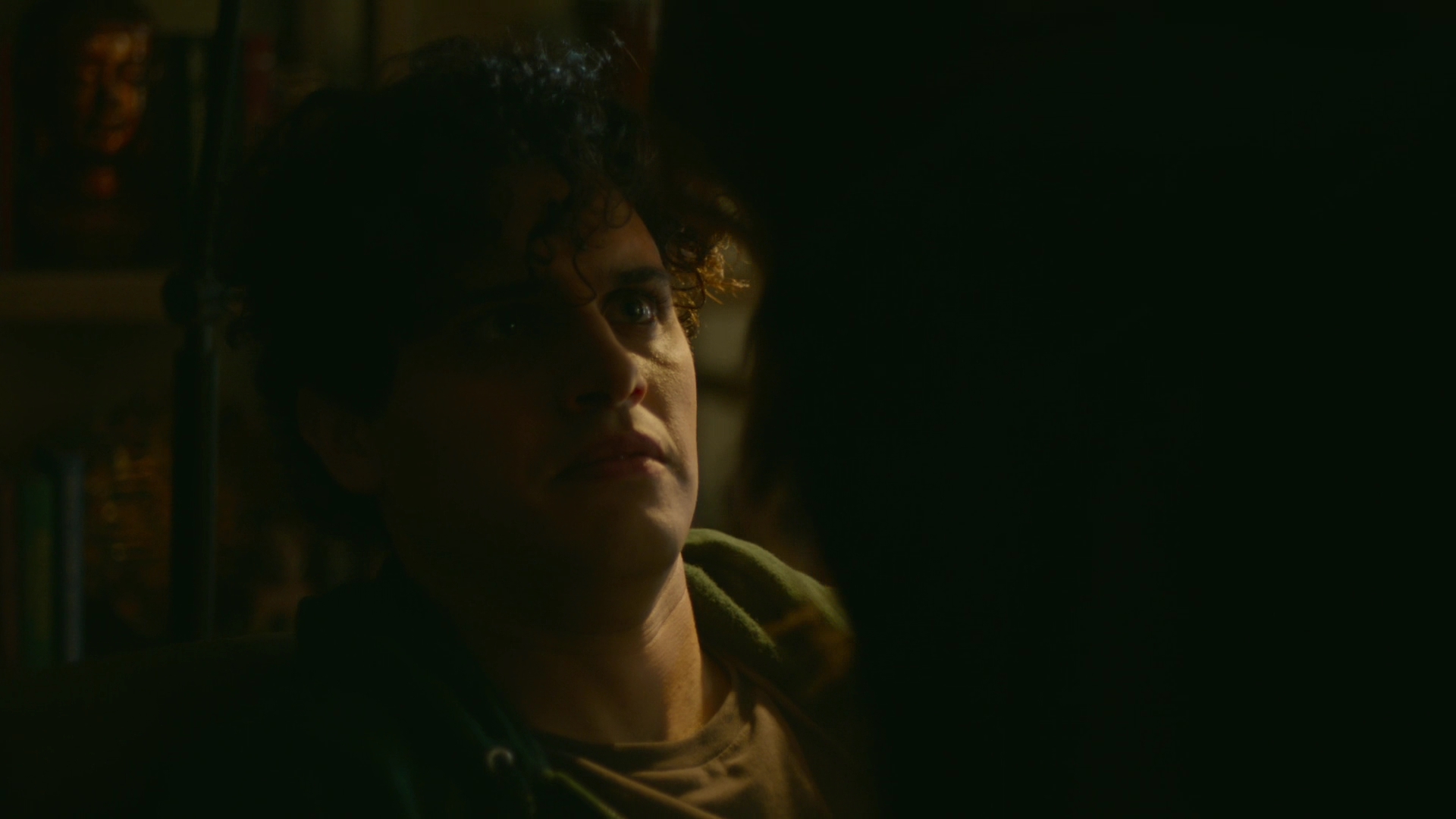 VampireDiariesWorld-dot-nl_Legacies1x08MaybeIShouldStartFromTheEnd00587.jpg