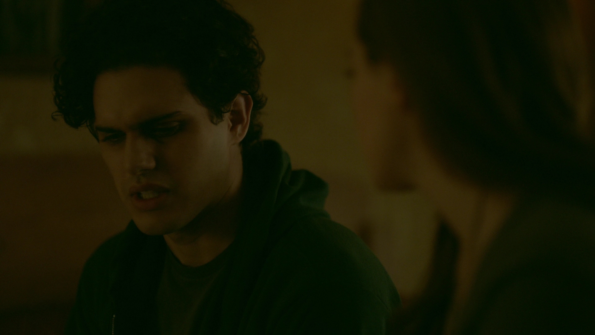 VampireDiariesWorld-dot-nl_Legacies1x08MaybeIShouldStartFromTheEnd01359.jpg