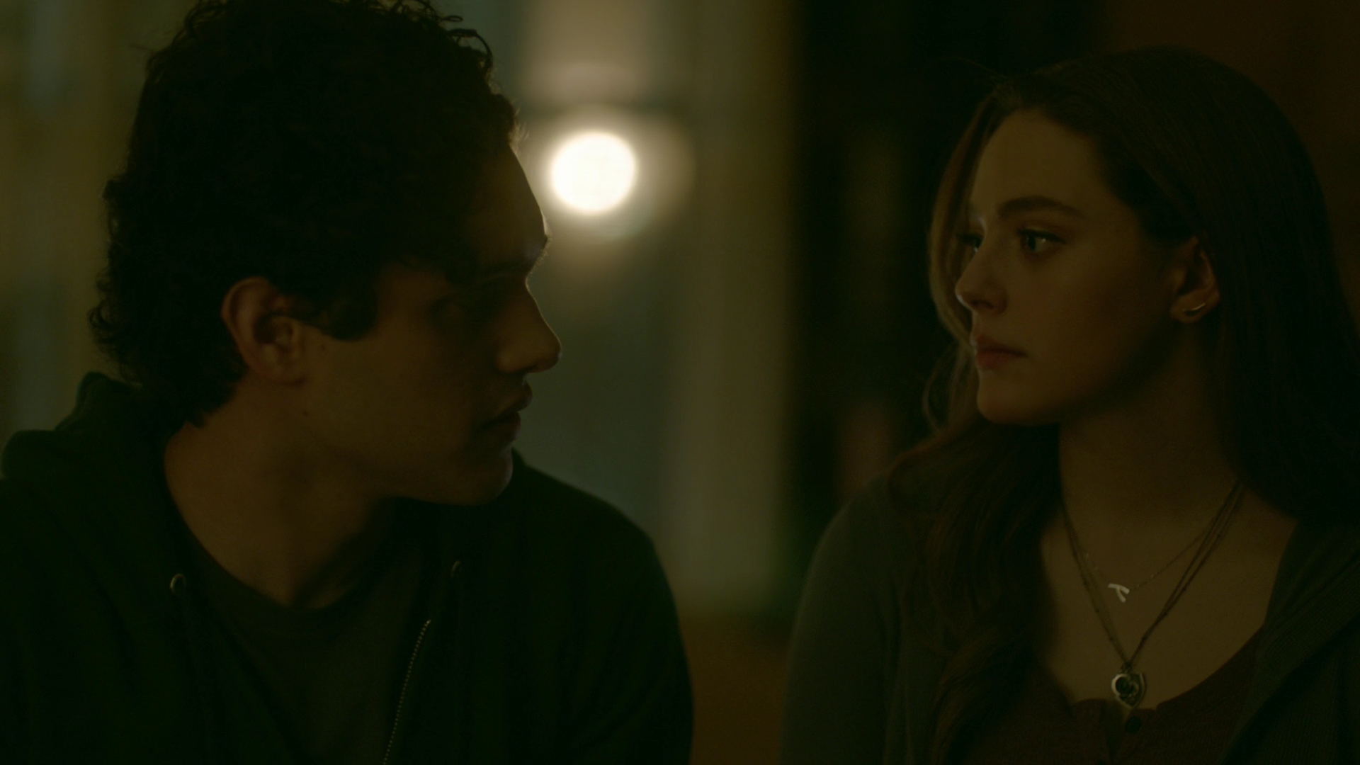VampireDiariesWorld-dot-nl_Legacies1x08MaybeIShouldStartFromTheEnd01381.jpg