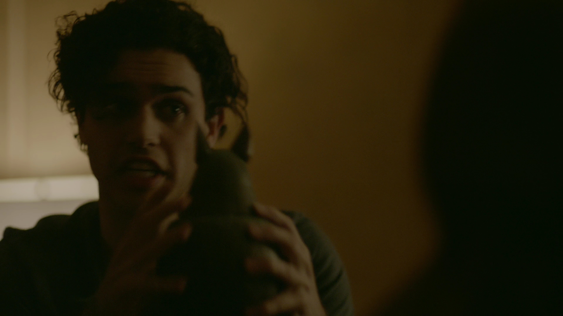 VampireDiariesWorld-dot-nl_Legacies1x08MaybeIShouldStartFromTheEnd01851.jpg
