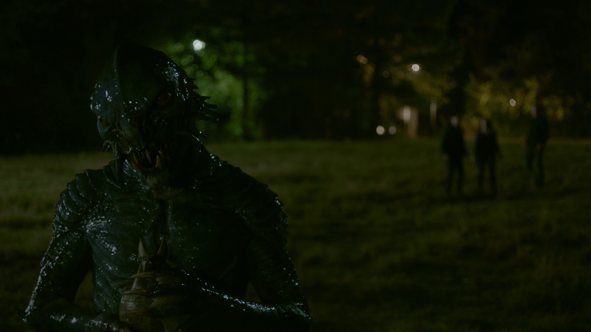 VampireDiariesWorld-dot-nl_Legacies1x08MaybeIShouldStartFromTheEnd01955.jpg