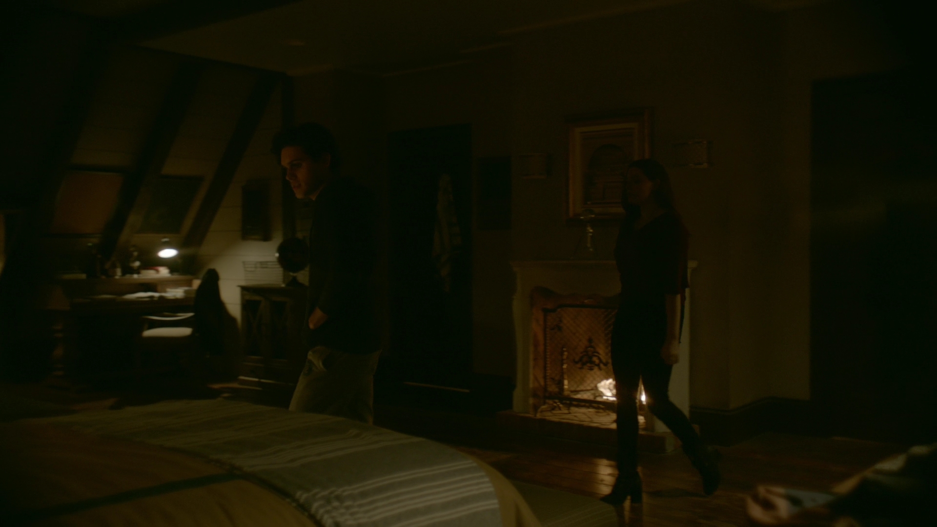 VampireDiariesWorld-dot-nl_Legacies1x08MaybeIShouldStartFromTheEnd02190.jpg