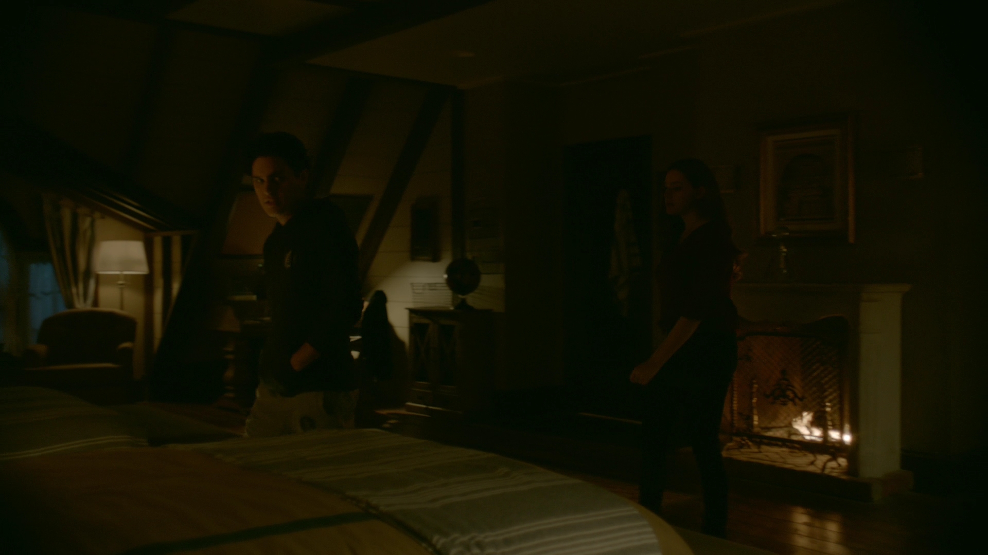 VampireDiariesWorld-dot-nl_Legacies1x08MaybeIShouldStartFromTheEnd02191.jpg